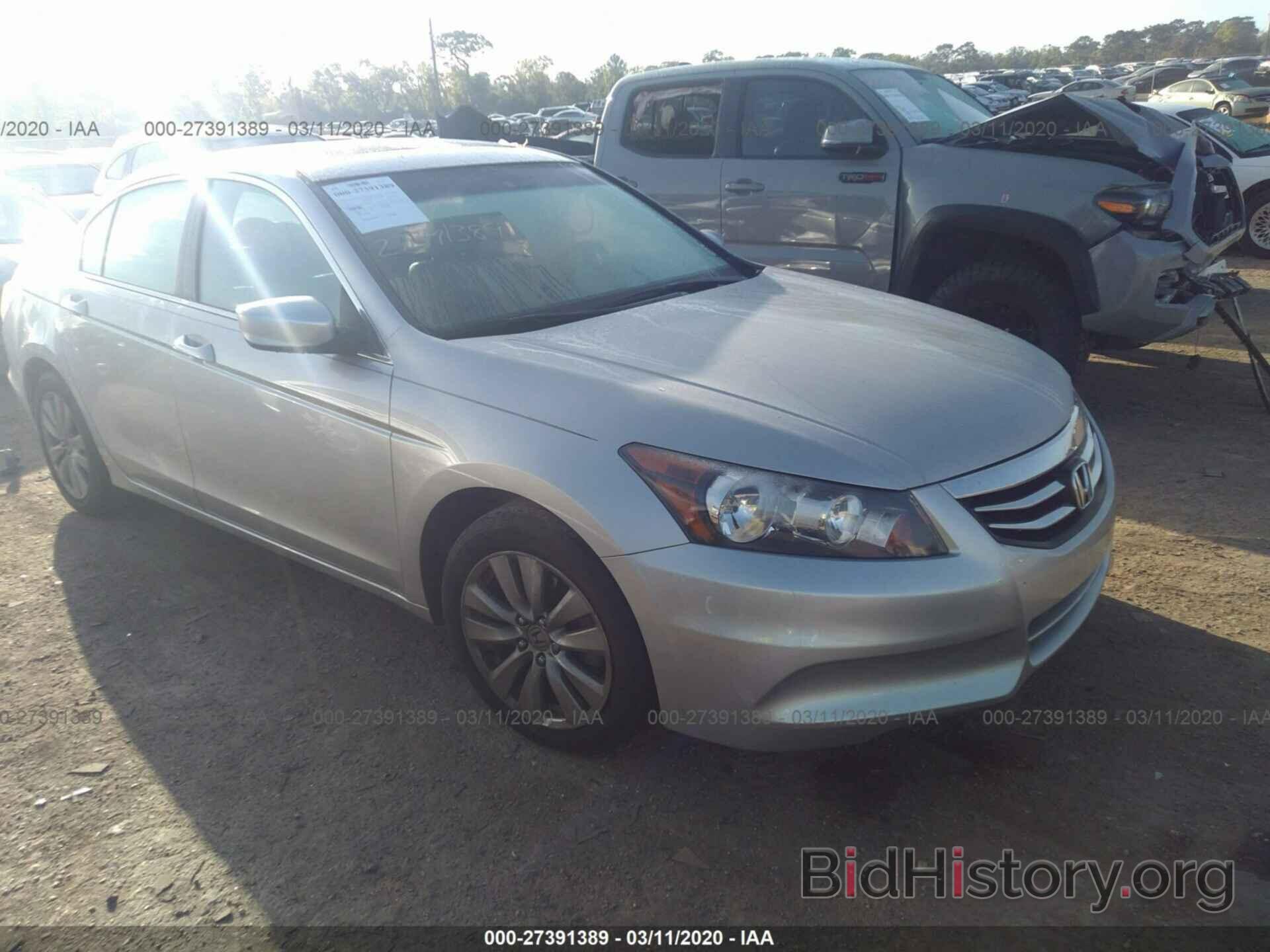 Photo 1HGCP2F86CA060804 - HONDA ACCORD 2012