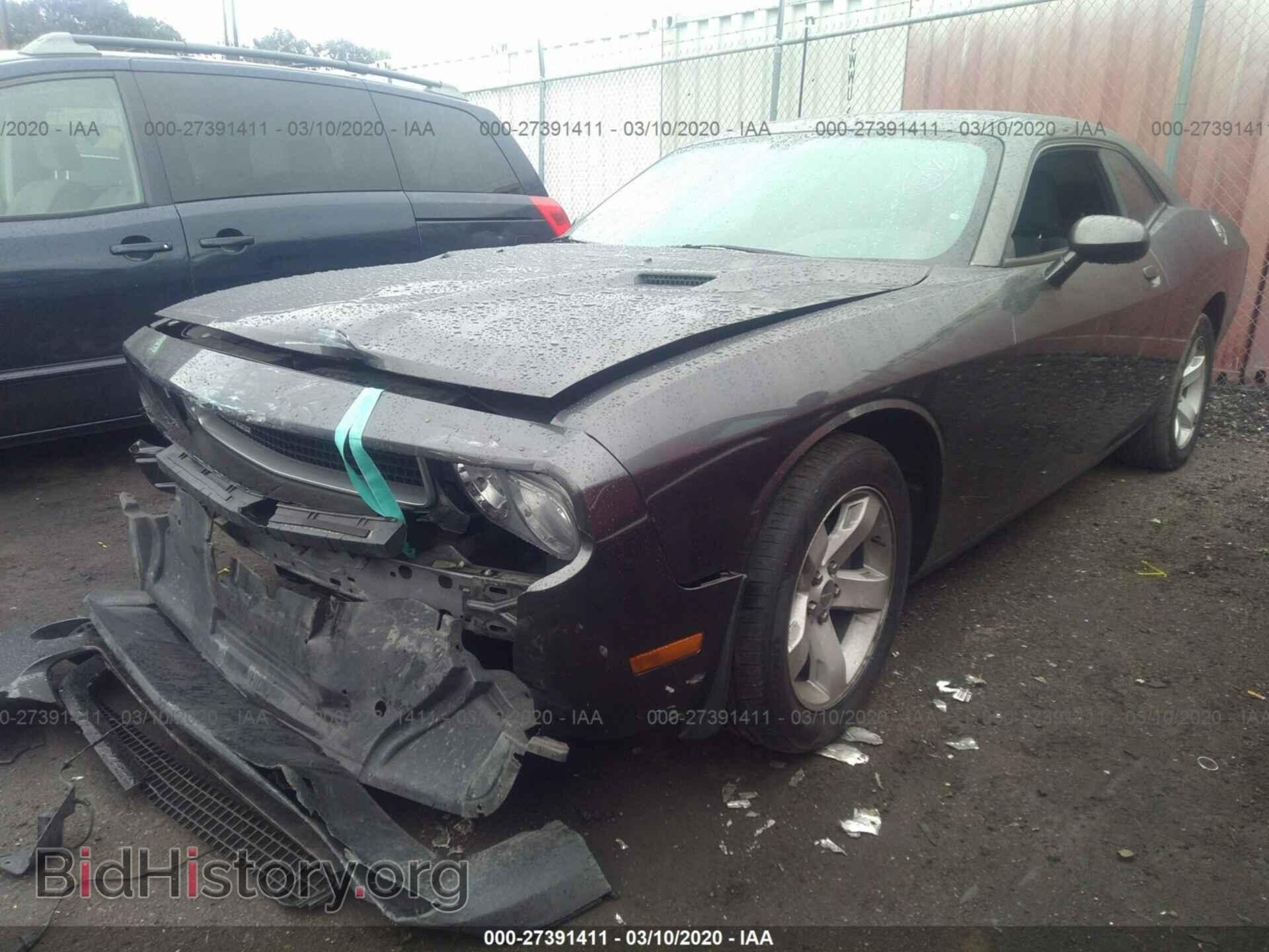 2014 DODGE CHALLENGER - VIN: 2C3CDYAG2EH247801 - Фото 2