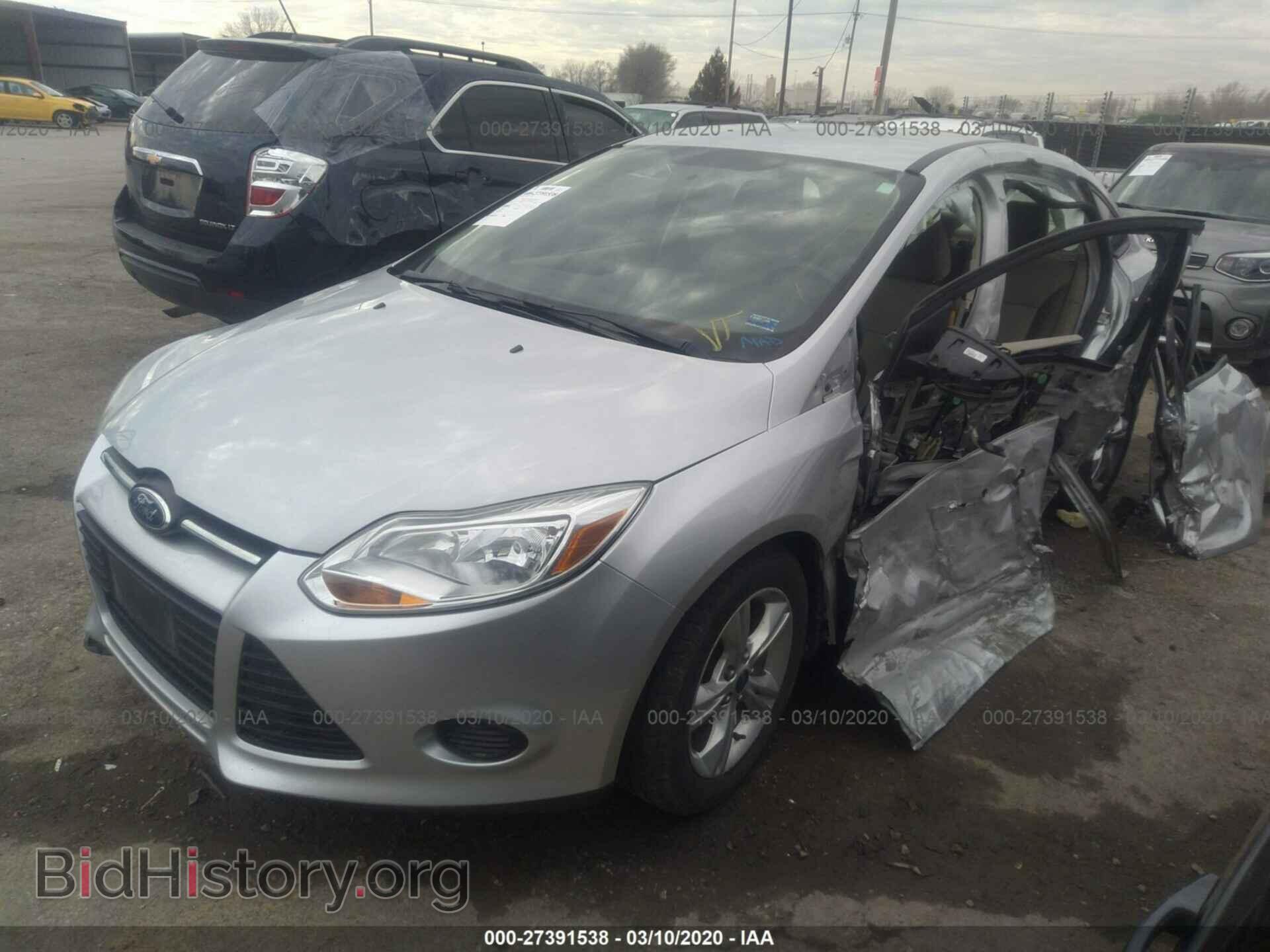 2013 FORD FOCUS - VIN: 1FADP3F28DL123711 - Photo 2
