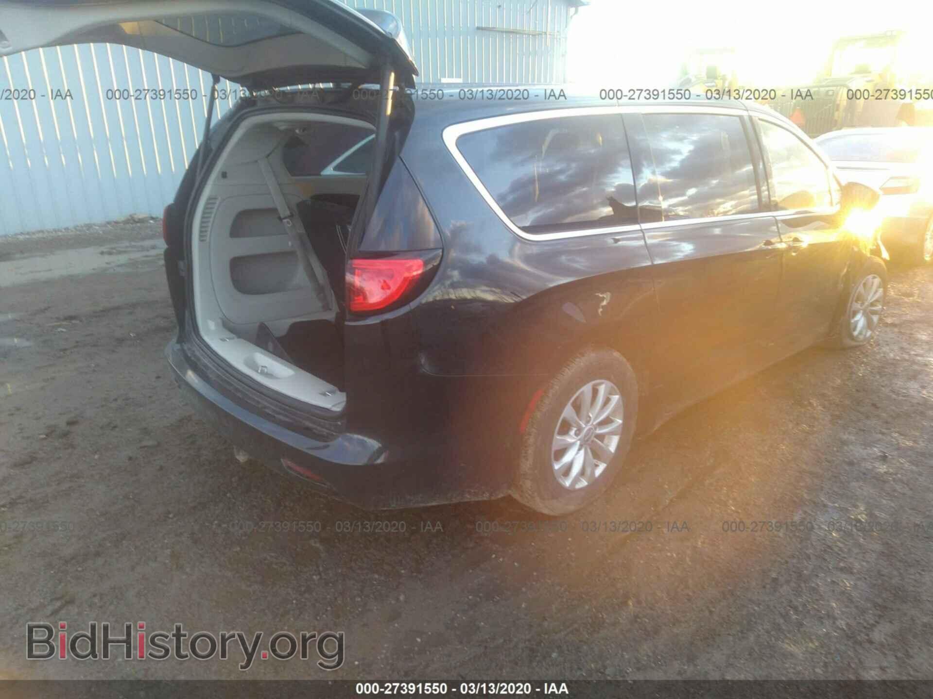 2017 CHRYSLER PACIFICA - VIN: 2C4RC1DGXHR570648 - Фото 4