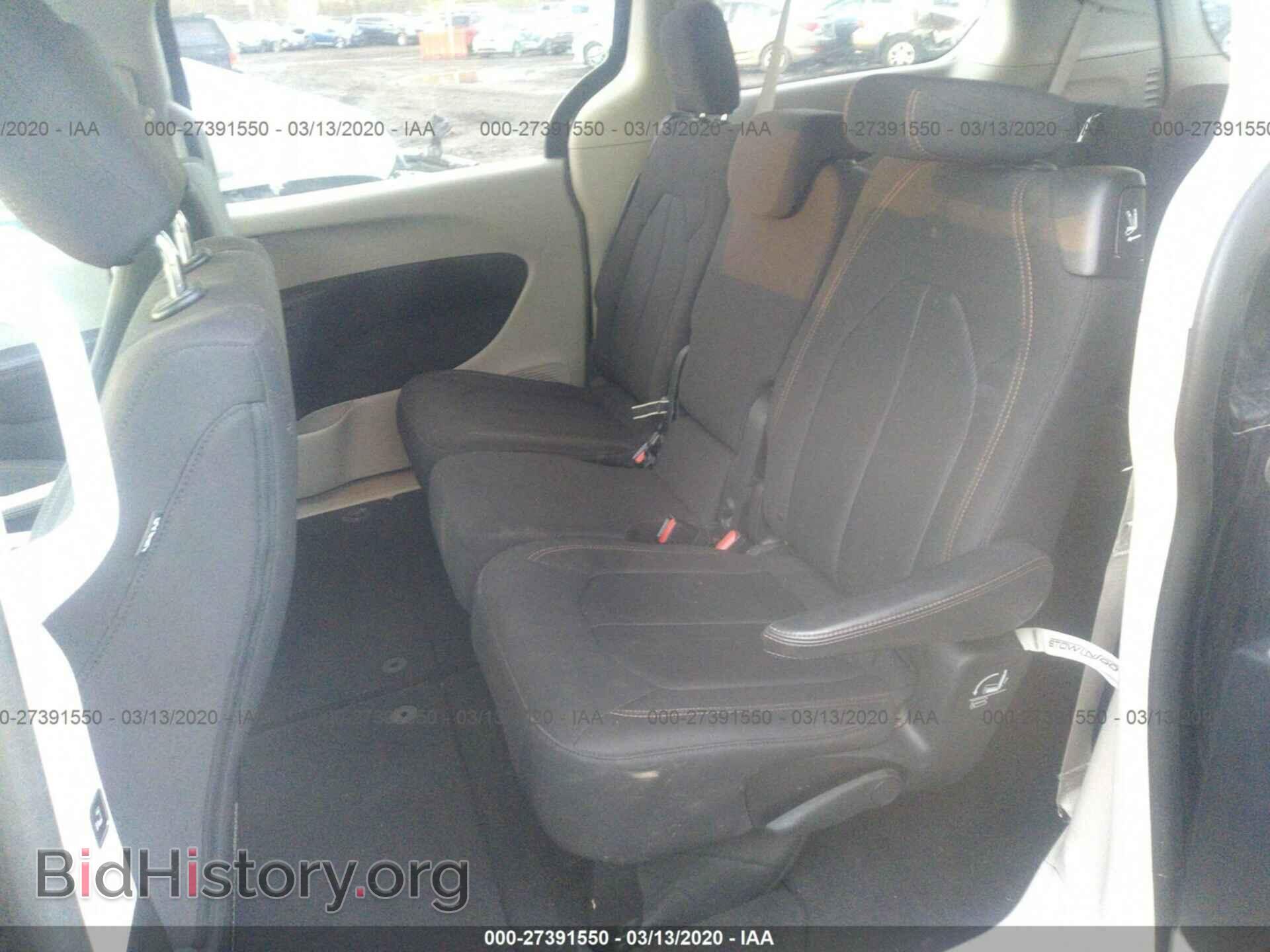 2017 CHRYSLER PACIFICA - VIN: 2C4RC1DGXHR570648 - Фото 8