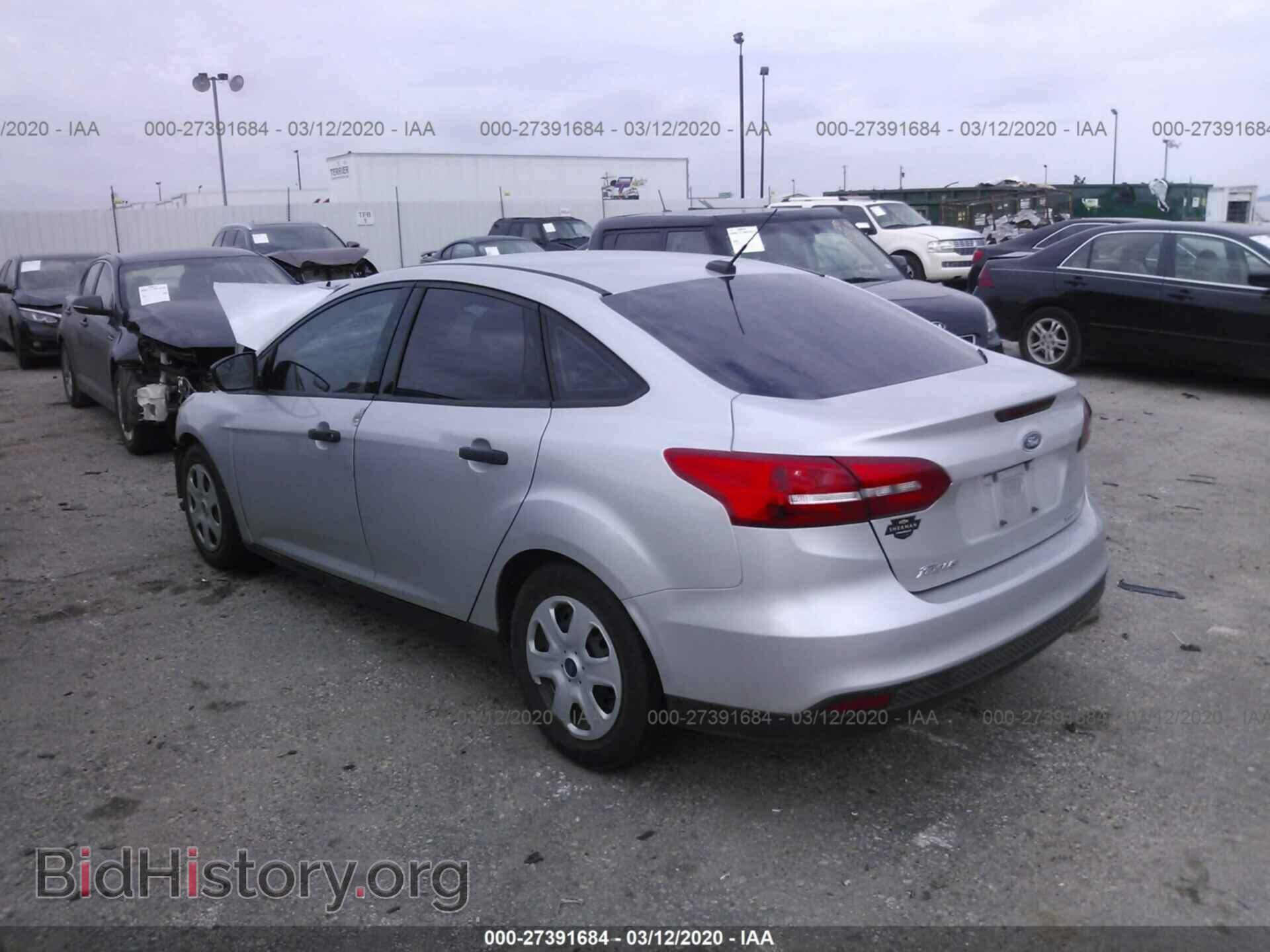 2016 FORD FOCUS - VIN: 1FADP3E28GL372256 - Фото 3