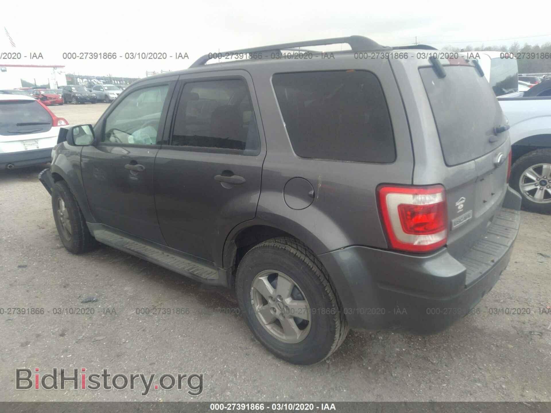 2012 FORD ESCAPE - VIN: 1FMCU0D72CKA32901 - Photo 3