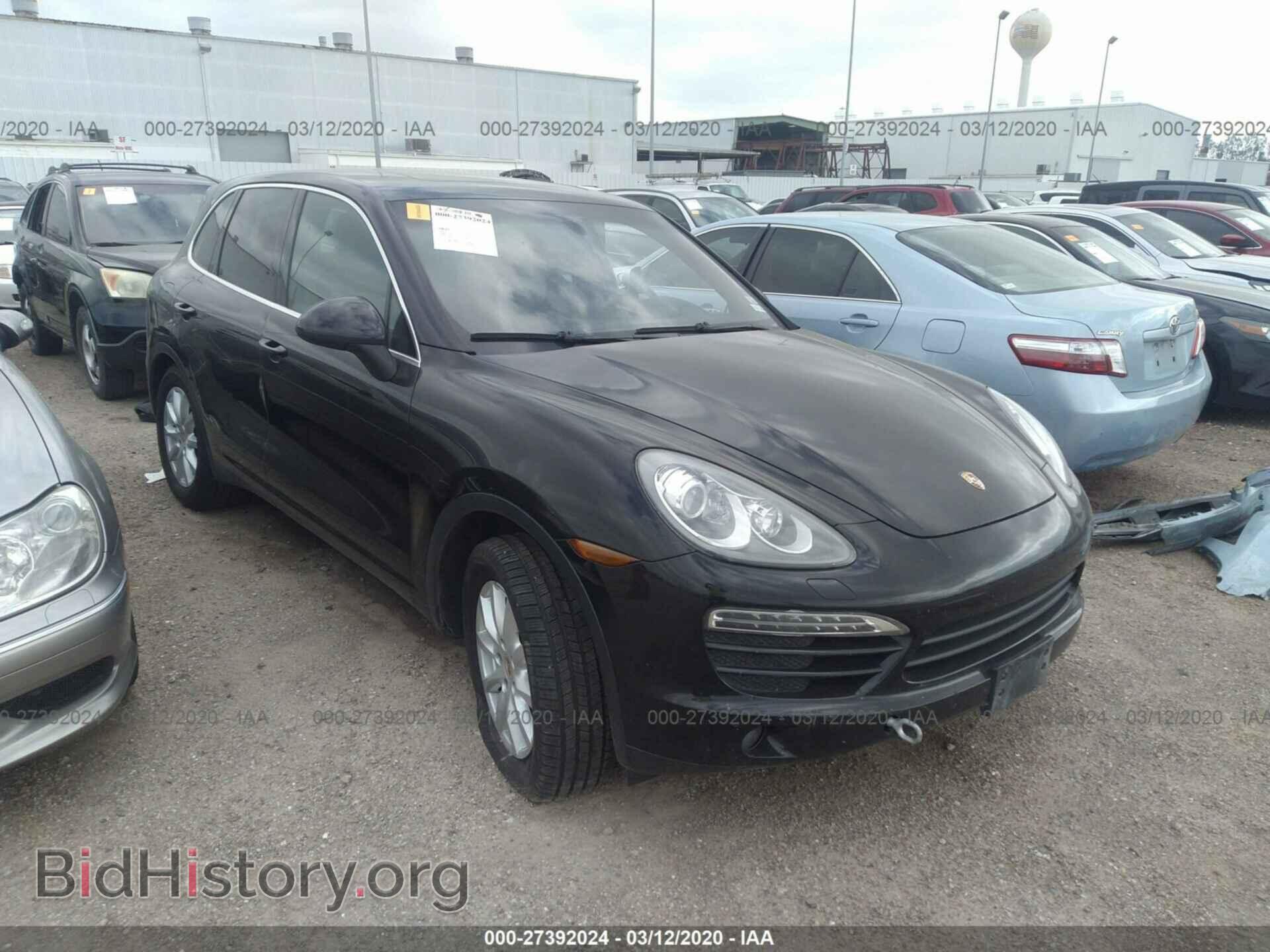 Фотография WP1AA2A21CLA02418 - PORSCHE CAYENNE 2012