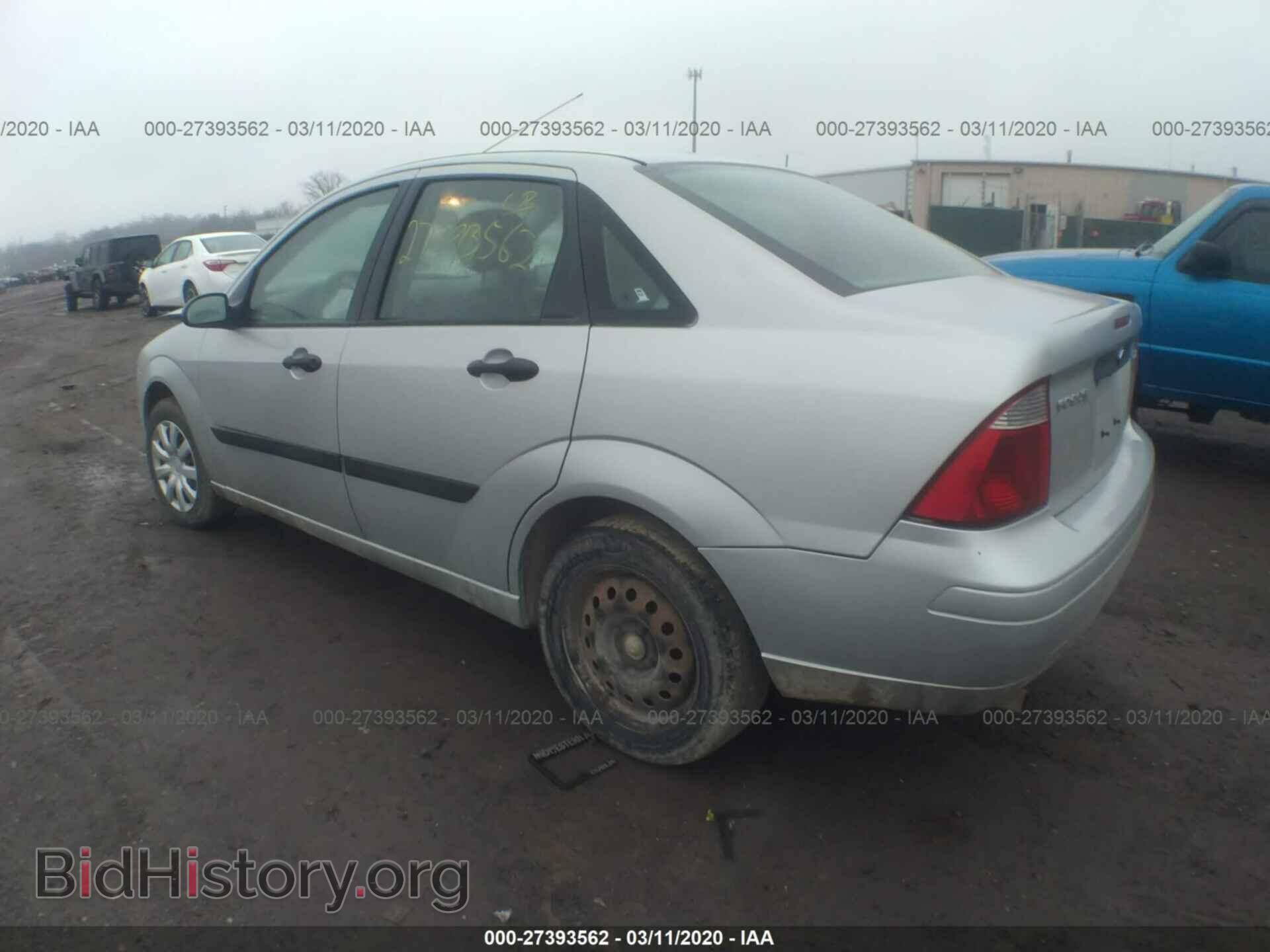 2005 FORD FOCUS - VIN: 1FAFP34N55W313102 - Фото 3