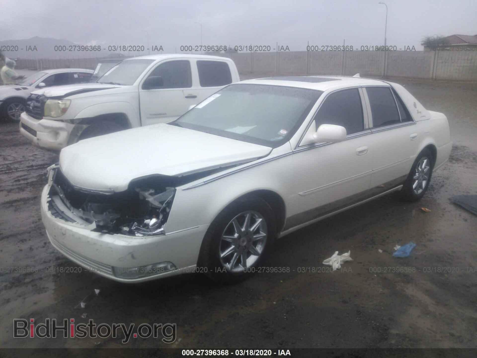 2011 CADILLAC DTS - VIN: 1G6KD5E61BU121352 - Фото 2