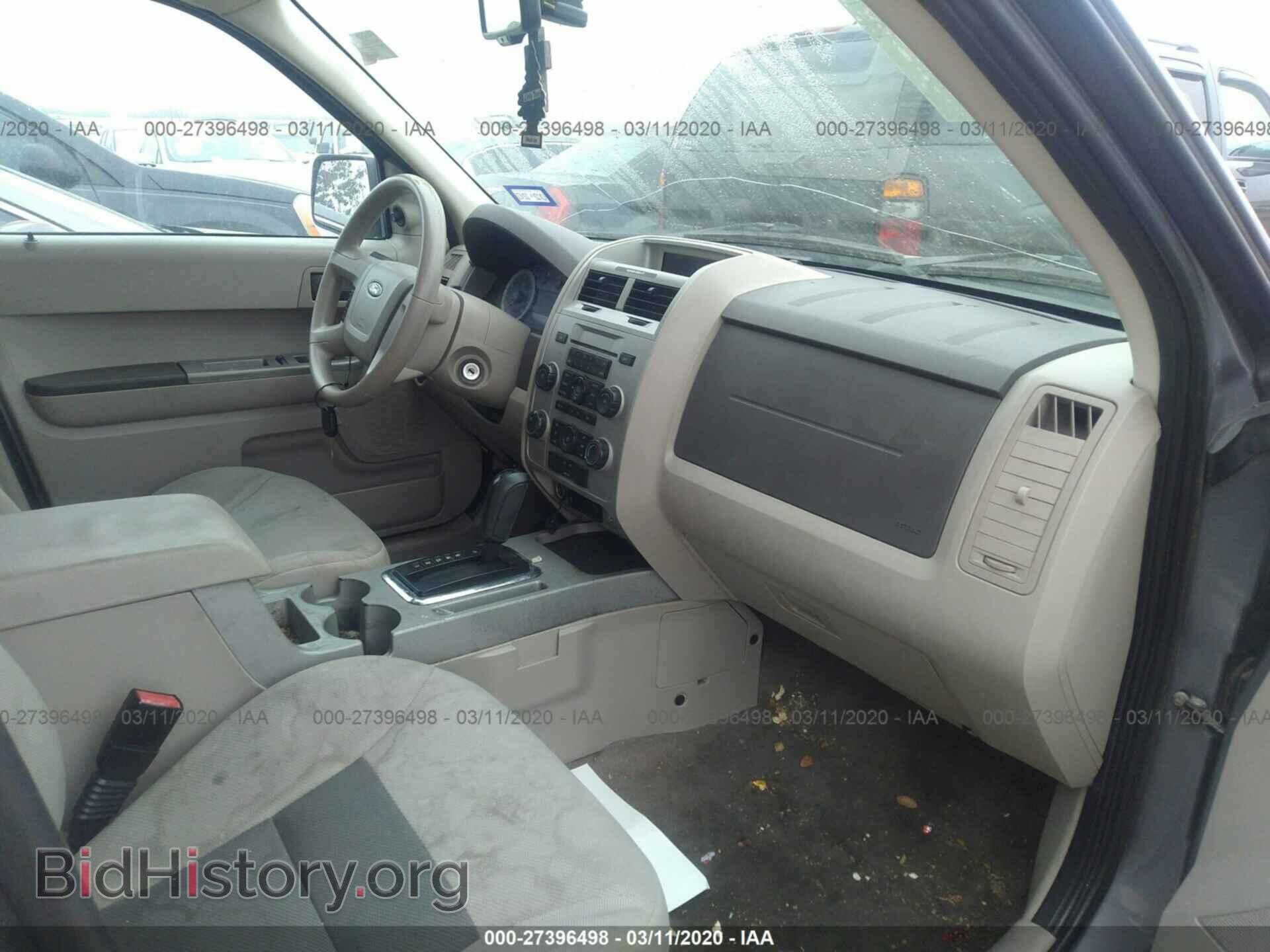 2008 FORD ESCAPE - VIN: 1FMCU93118KA09280 - Фото 5