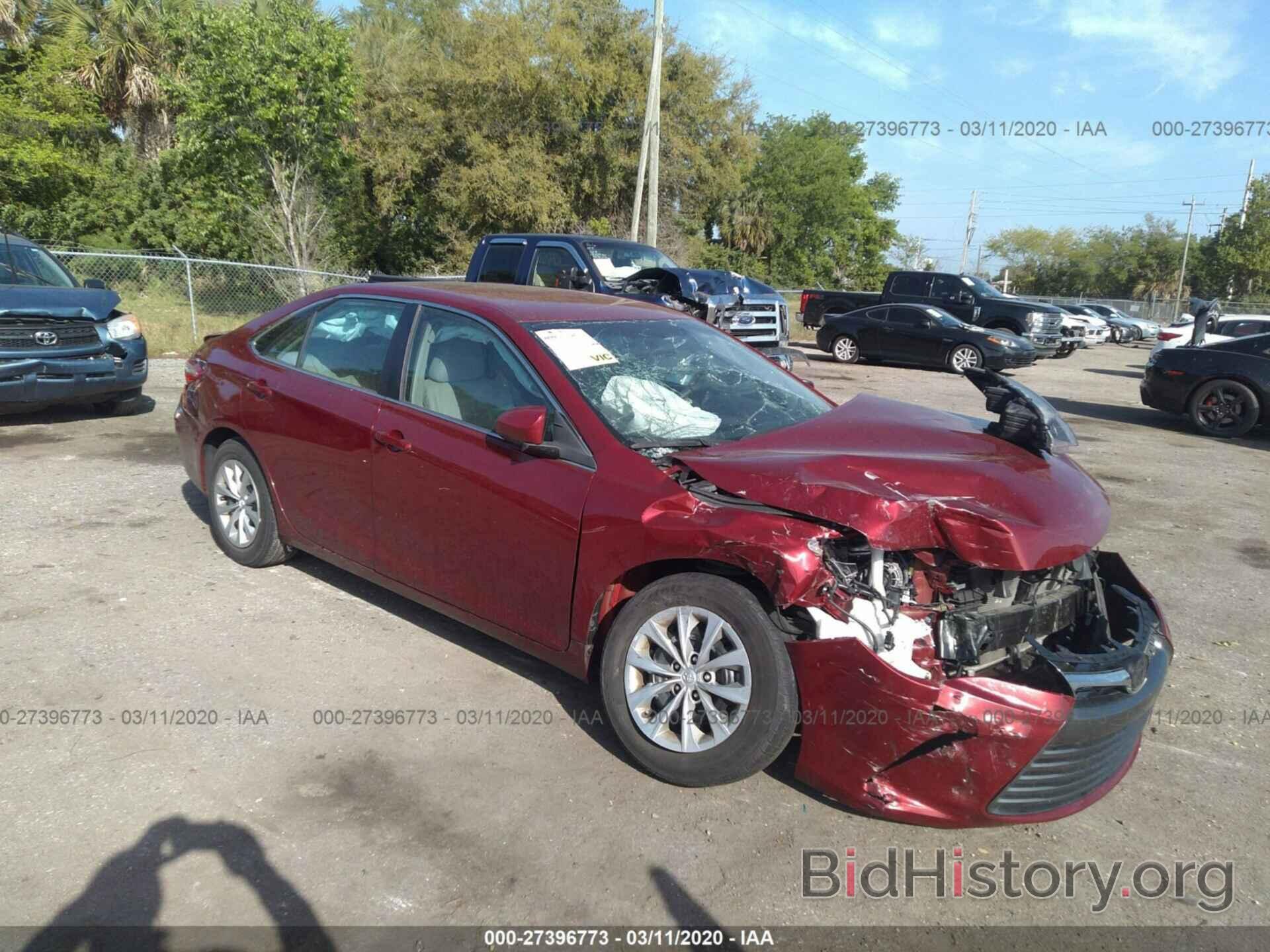 Photo 4T1BF1FK1HU807648 - TOYOTA CAMRY 2017