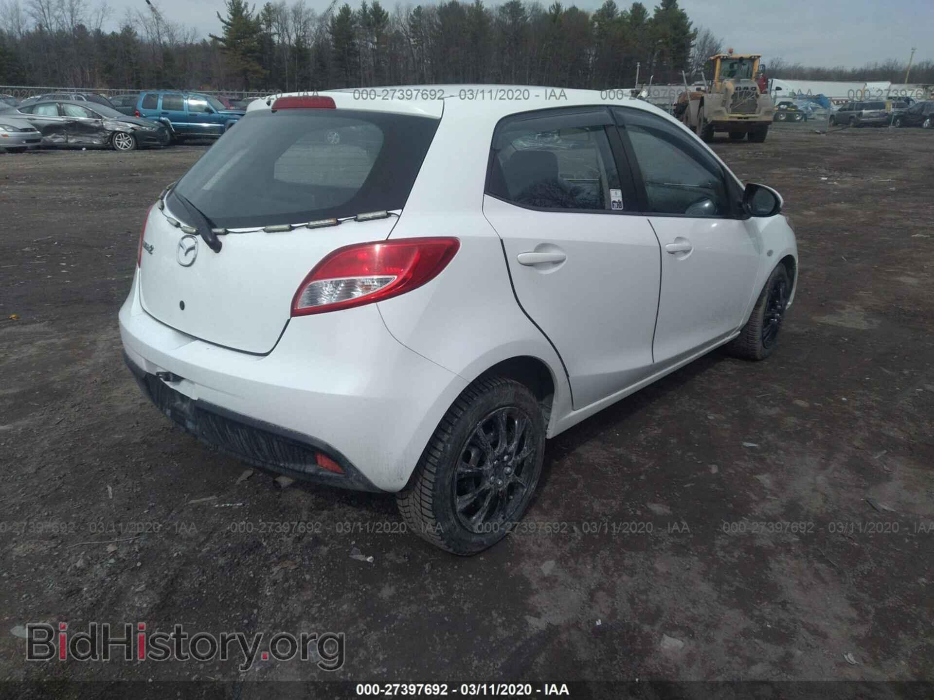 2014 MAZDA MAZDA2 - VIN: JM1DE1KZ8E0182459 - Фото 4