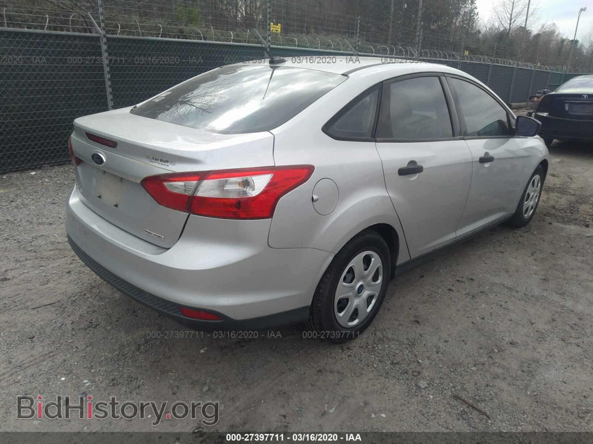 2012 FORD FOCUS - VIN: 1FAHP3E23CL402260 - Photo 4