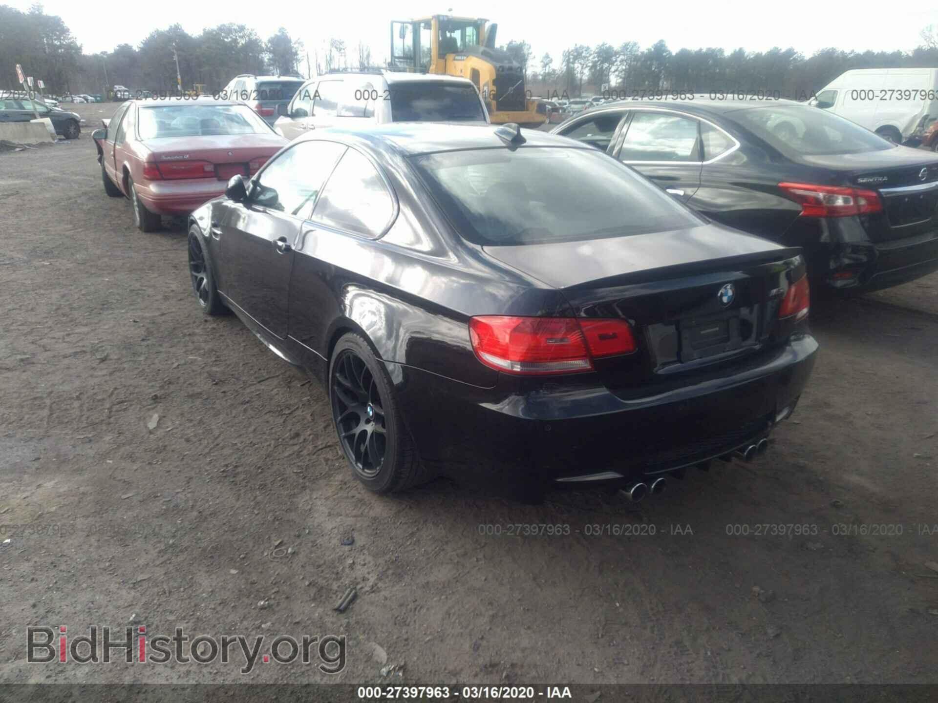 2008 BMW M3 - VIN: WBSWD935X8PY39756 - Фото 3