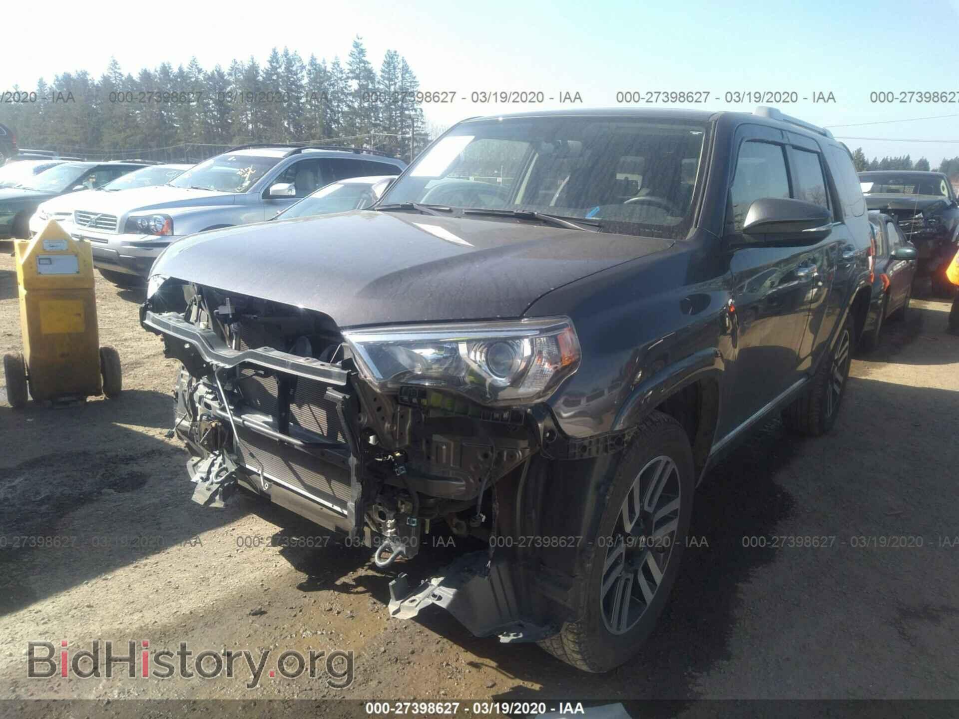 2017 TOYOTA 4RUNNER - VIN: JTEBU5JRXH5453088 - Фото 2