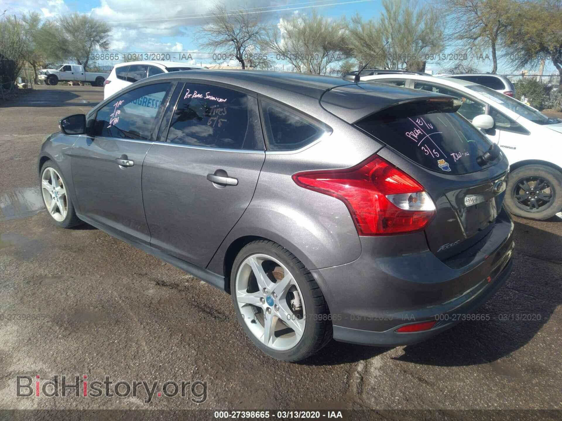 2012 Ford Focus - VIN: 1FAHP3N25CL279481 - Photo 3