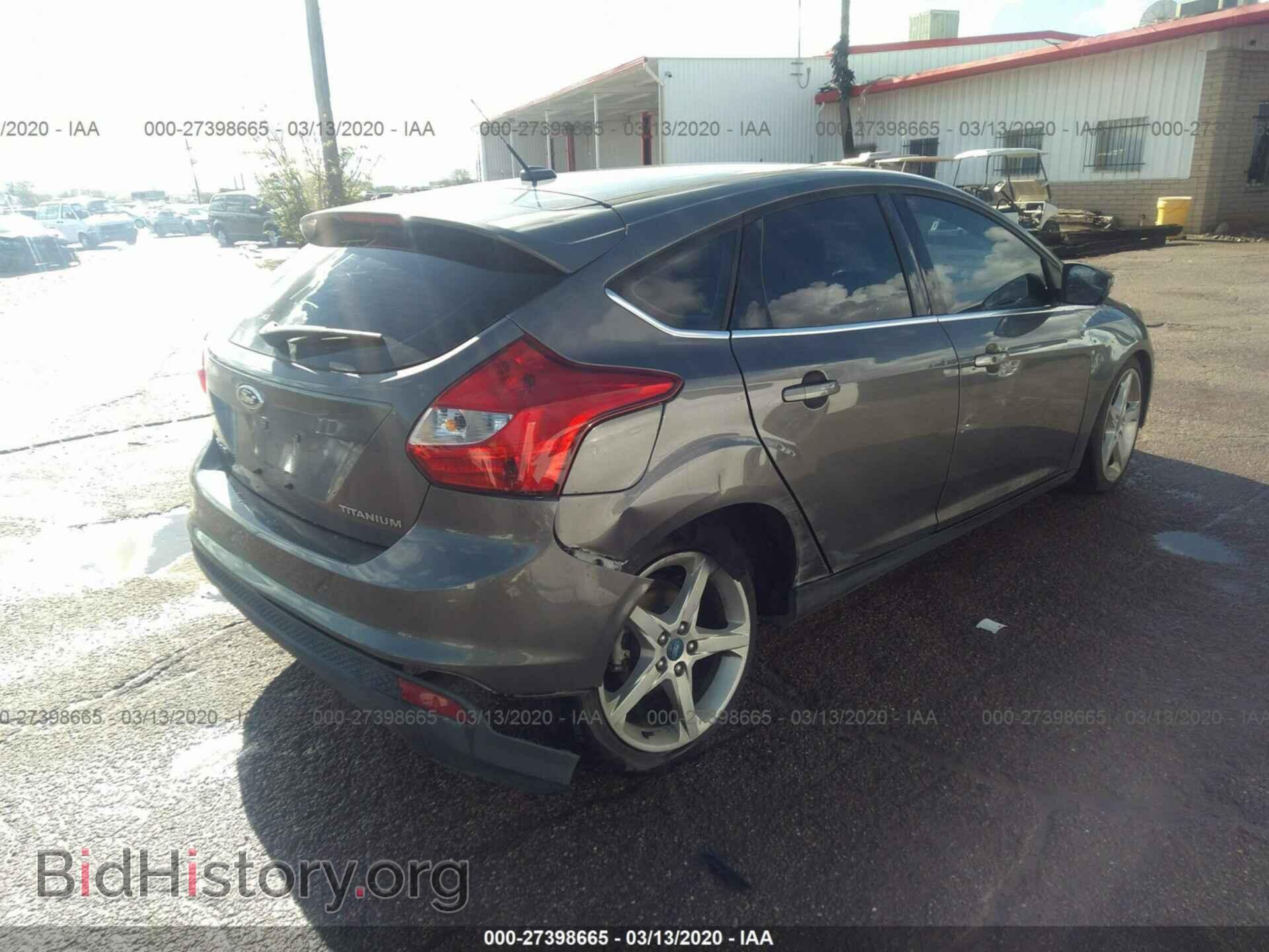 2012 Ford Focus - VIN: 1FAHP3N25CL279481 - Photo 4