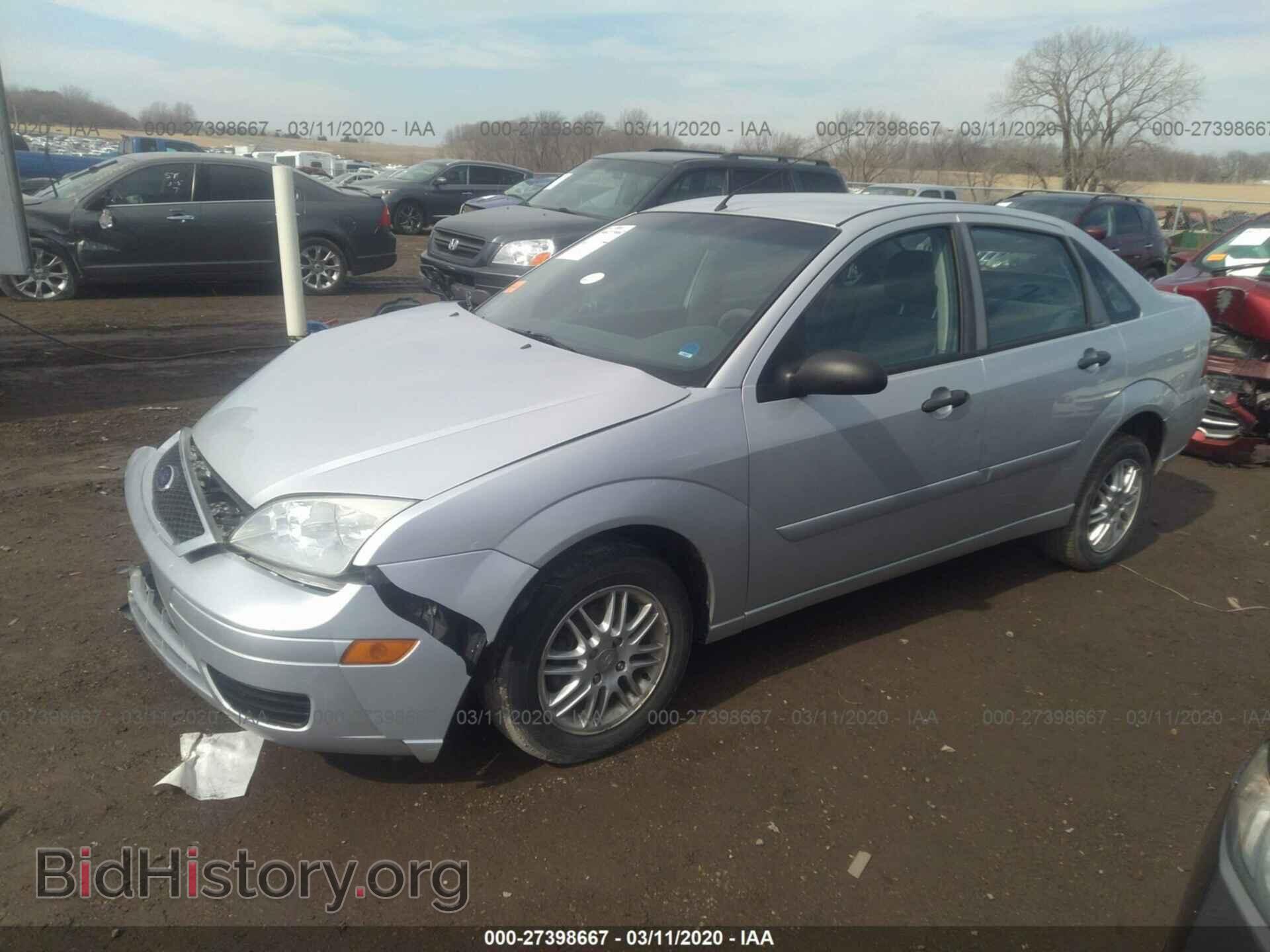 2007 FORD FOCUS - VIN: 1FAFP34N37W266784 - Фото 2