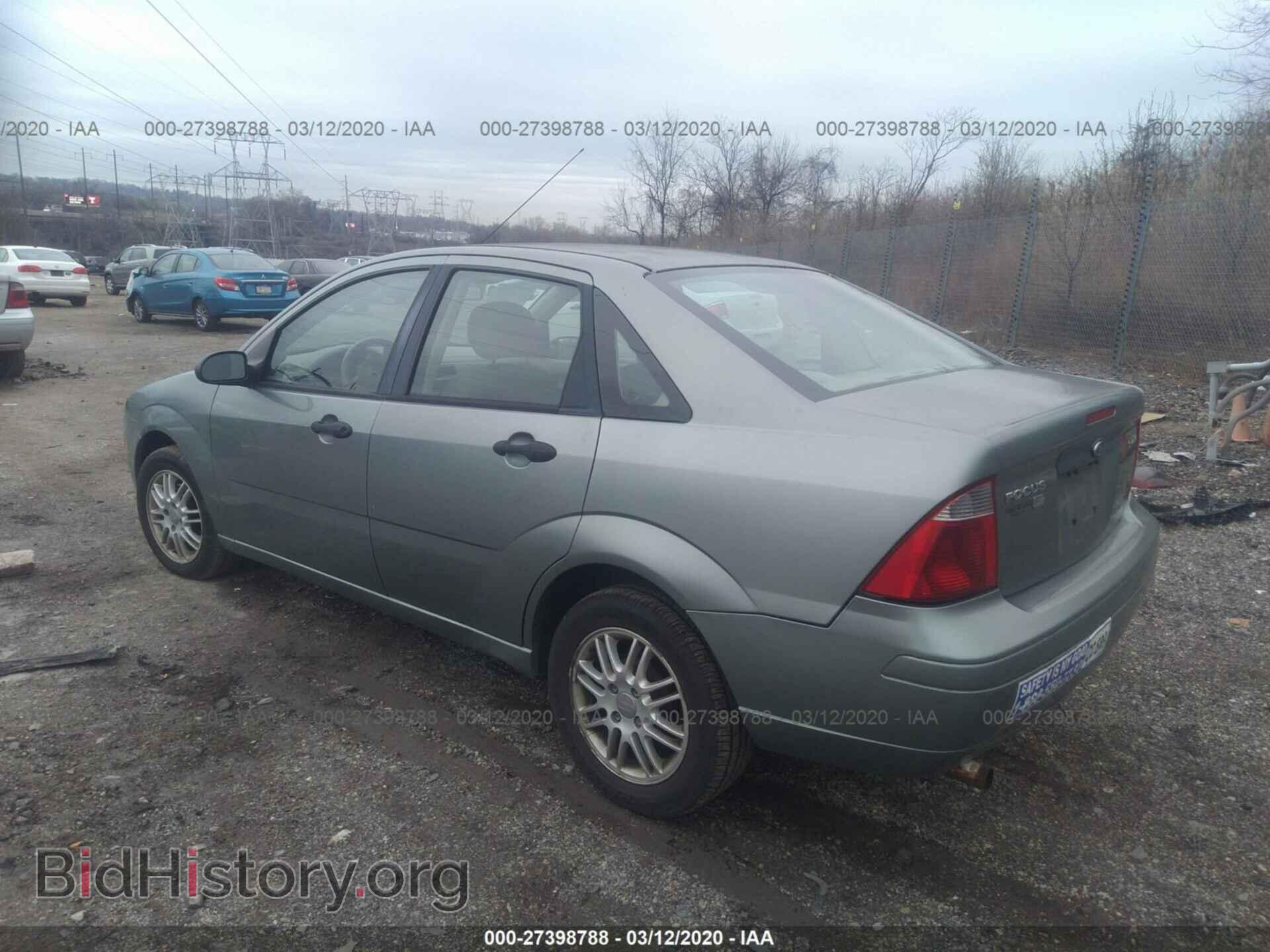 2005 FORD FOCUS - VIN: 1FAFP34N55W164822 - Фото 3