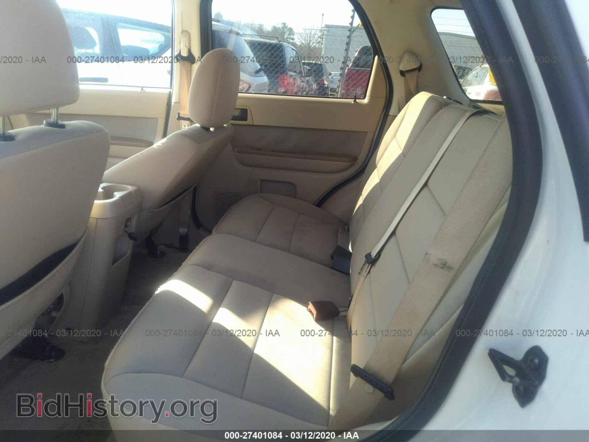 2011 FORD ESCAPE - VIN: 1FMCU0D71BKA52250 - Фото 8