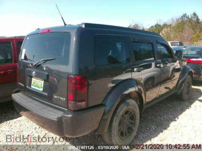 2011 Dodge NITRO (VIN 1D4PT2GK9BW525344) — photo 2 of 10