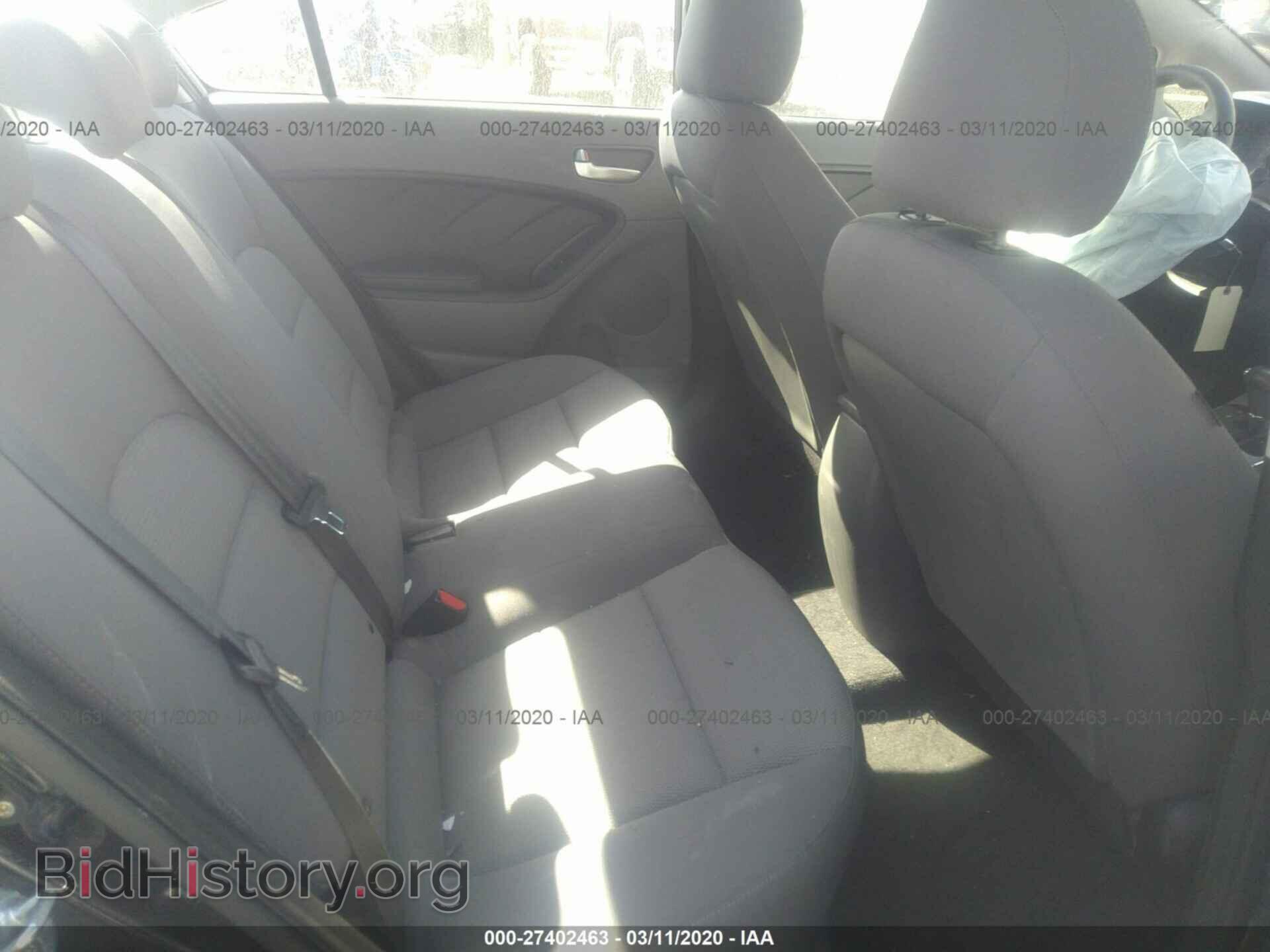 2017 KIA FORTE - VIN: 3KPFK4A76HE057362 - Фото 8