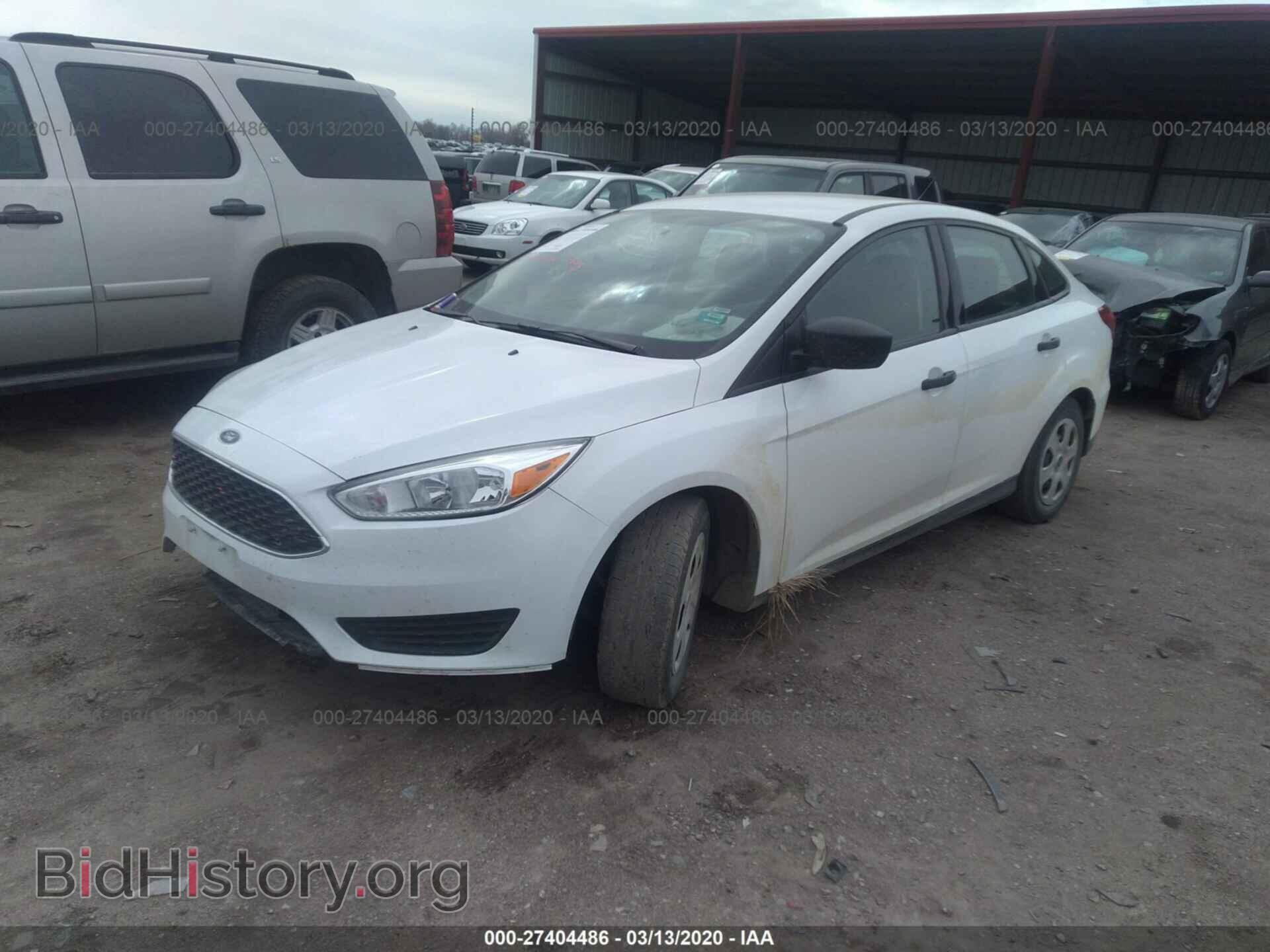 2018 FORD FOCUS - VIN: 1FADP3E27JL210979 - Фото 2