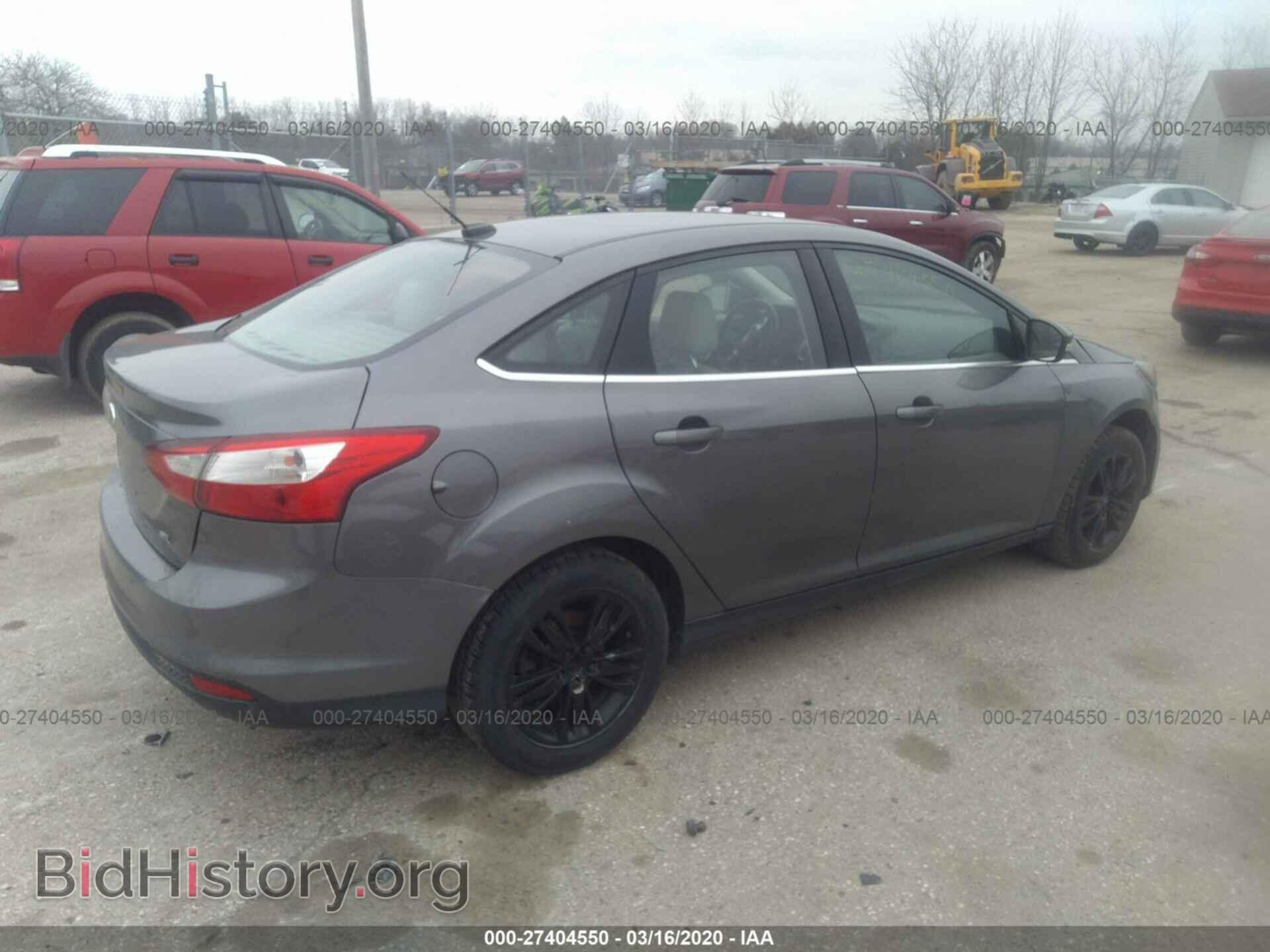 2012 Ford Focus - VIN: 1FAHP3H26CL197464 - Photo 4