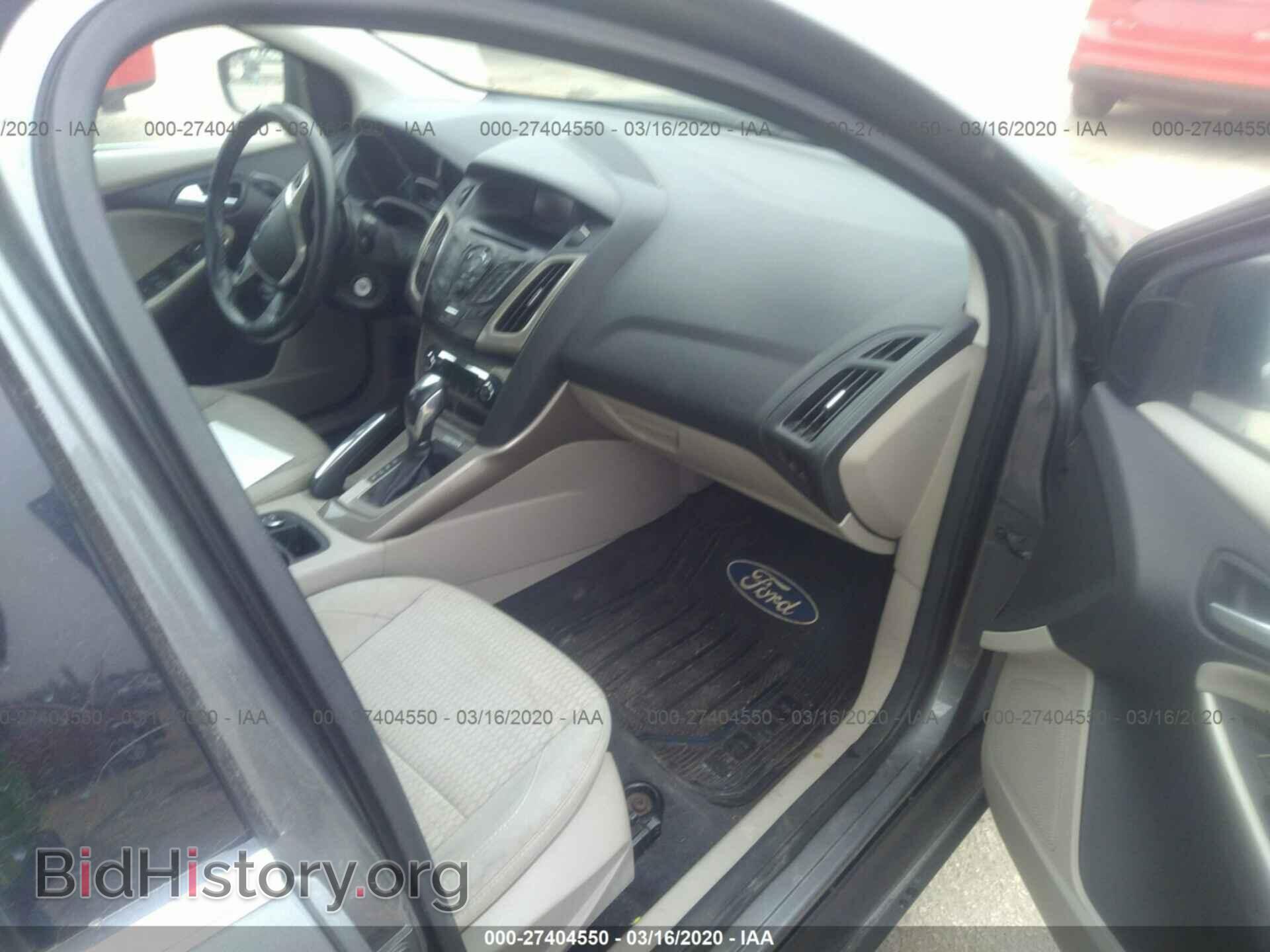 2012 Ford Focus - VIN: 1FAHP3H26CL197464 - Photo 5