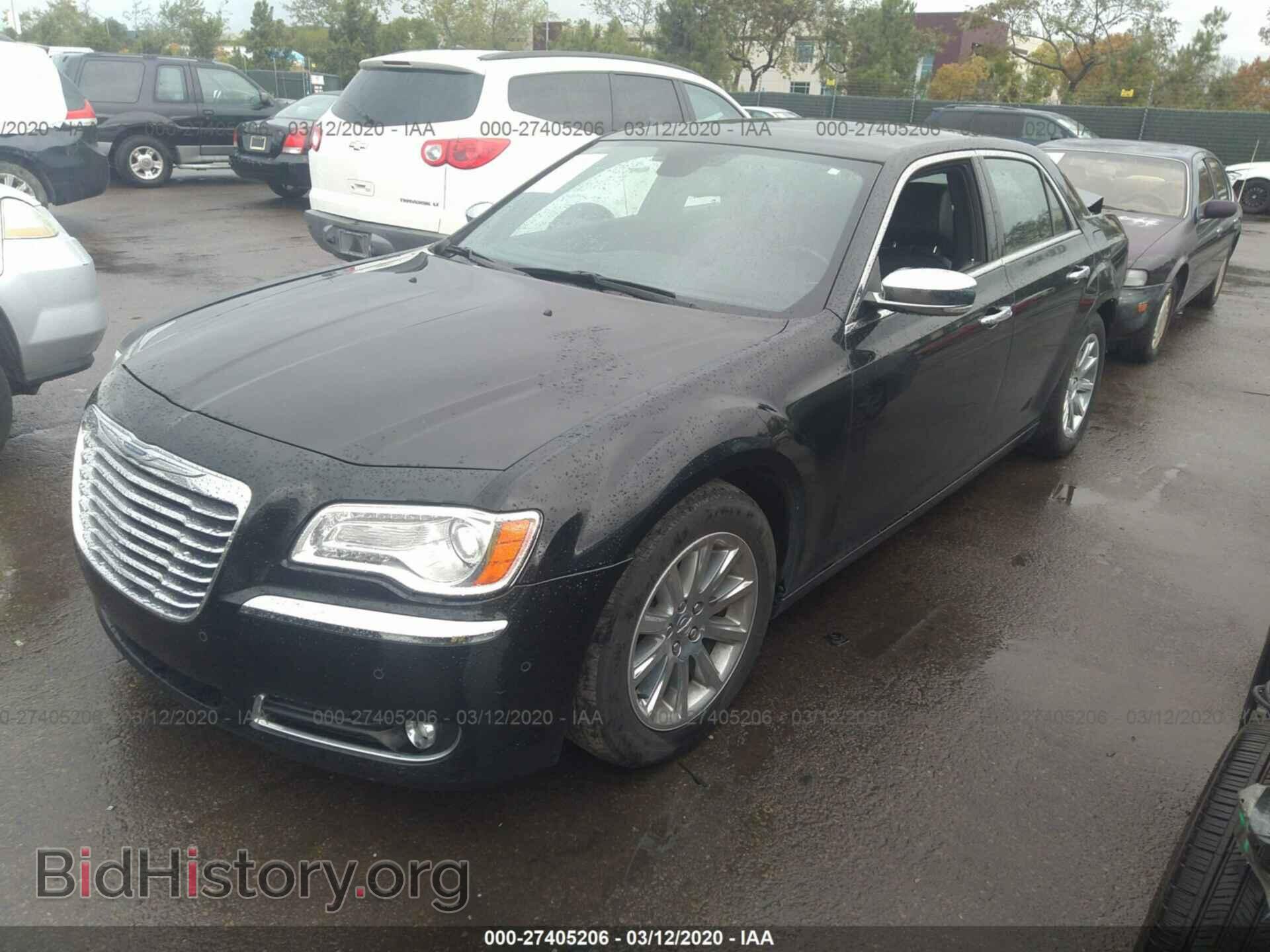 2012 CHRYSLER 300C - VIN: 2C3CCAET2CH186125 - Фото 2