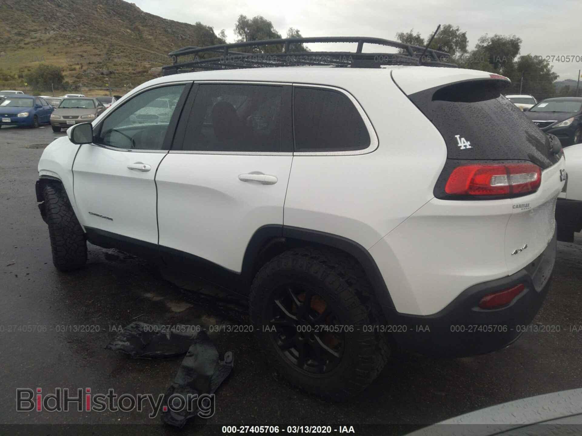 2015 Jeep Cherokee - VIN: 1C4PJMCS3FW792845 - Фото 3