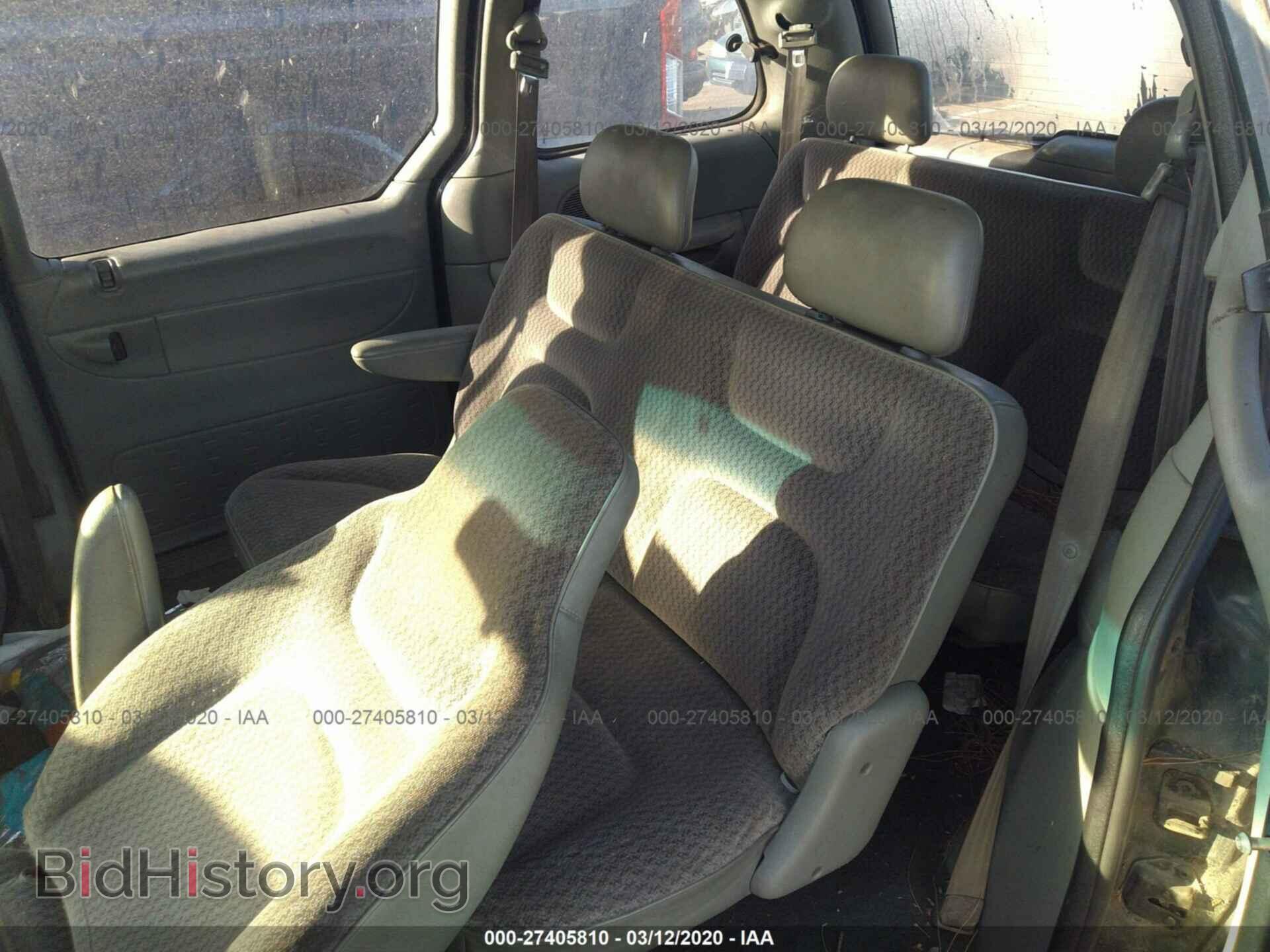 2000 CHRYSLER VOYAGER - VIN: 2C4GJ2536YR742849 - Фото 8