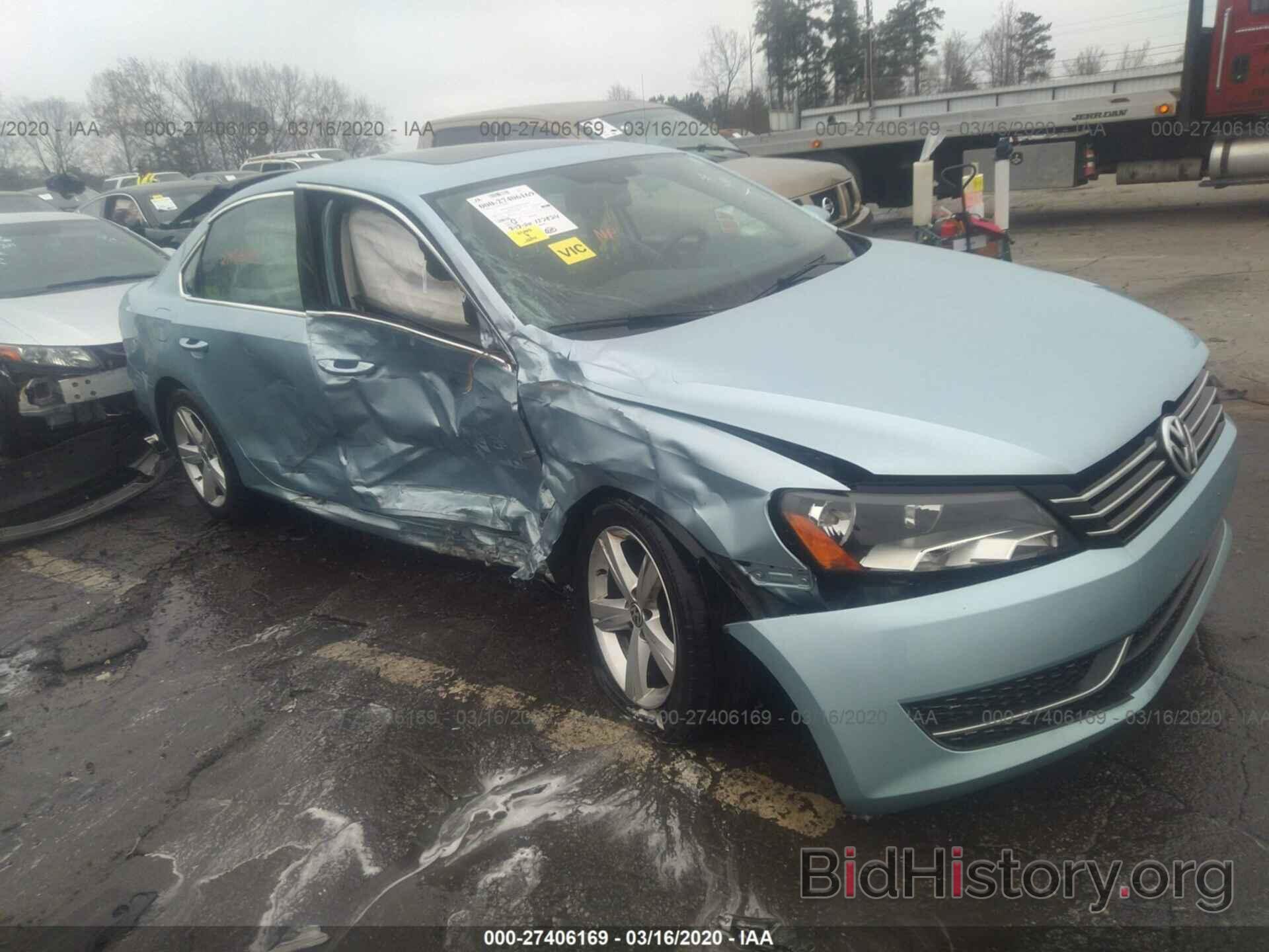 Photo 1VWBP7A39CC020771 - VOLKSWAGEN PASSAT 2012