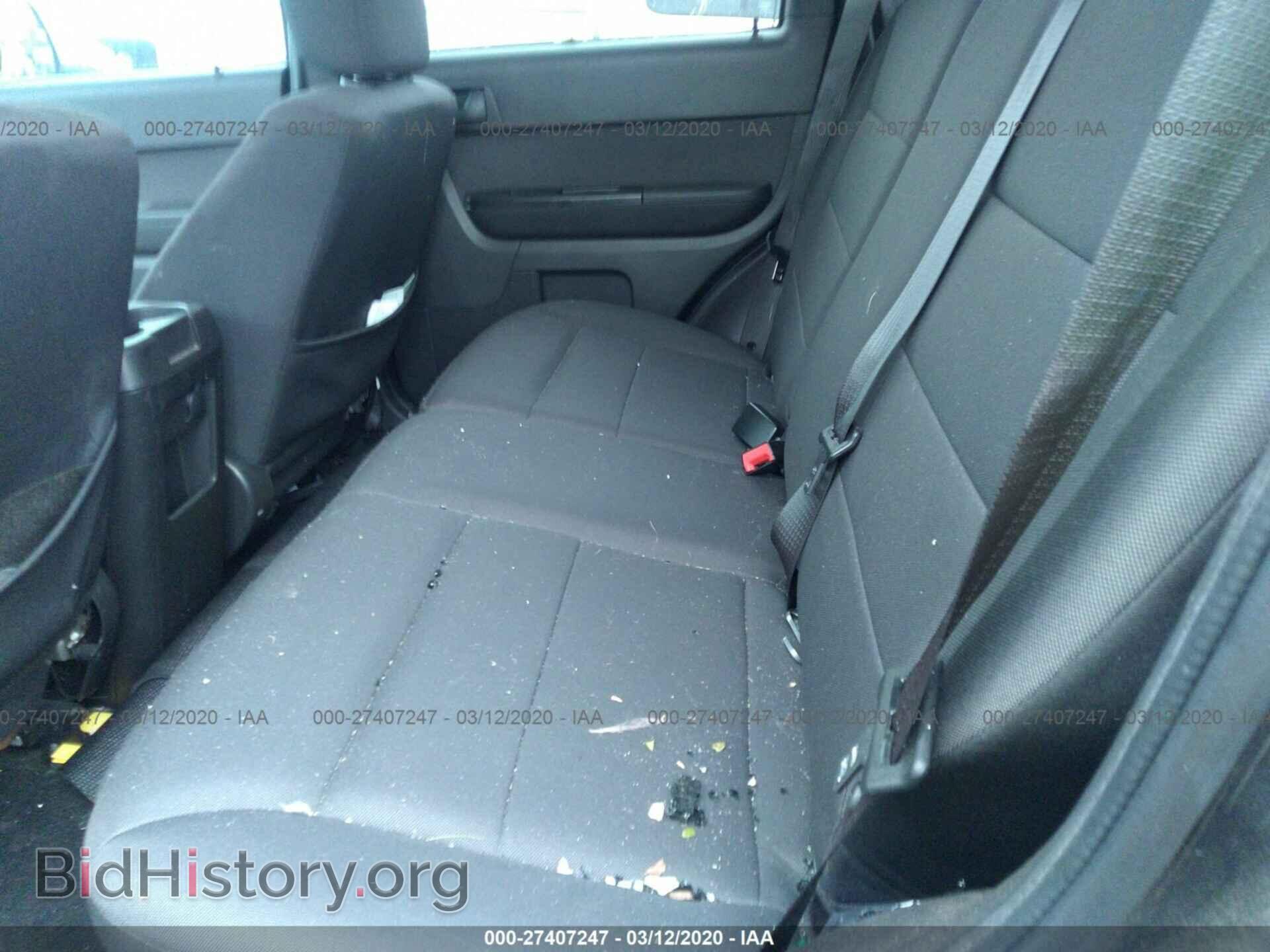 2011 FORD ESCAPE - VIN: 1FMCU0D75BKC27891 - Photo 8