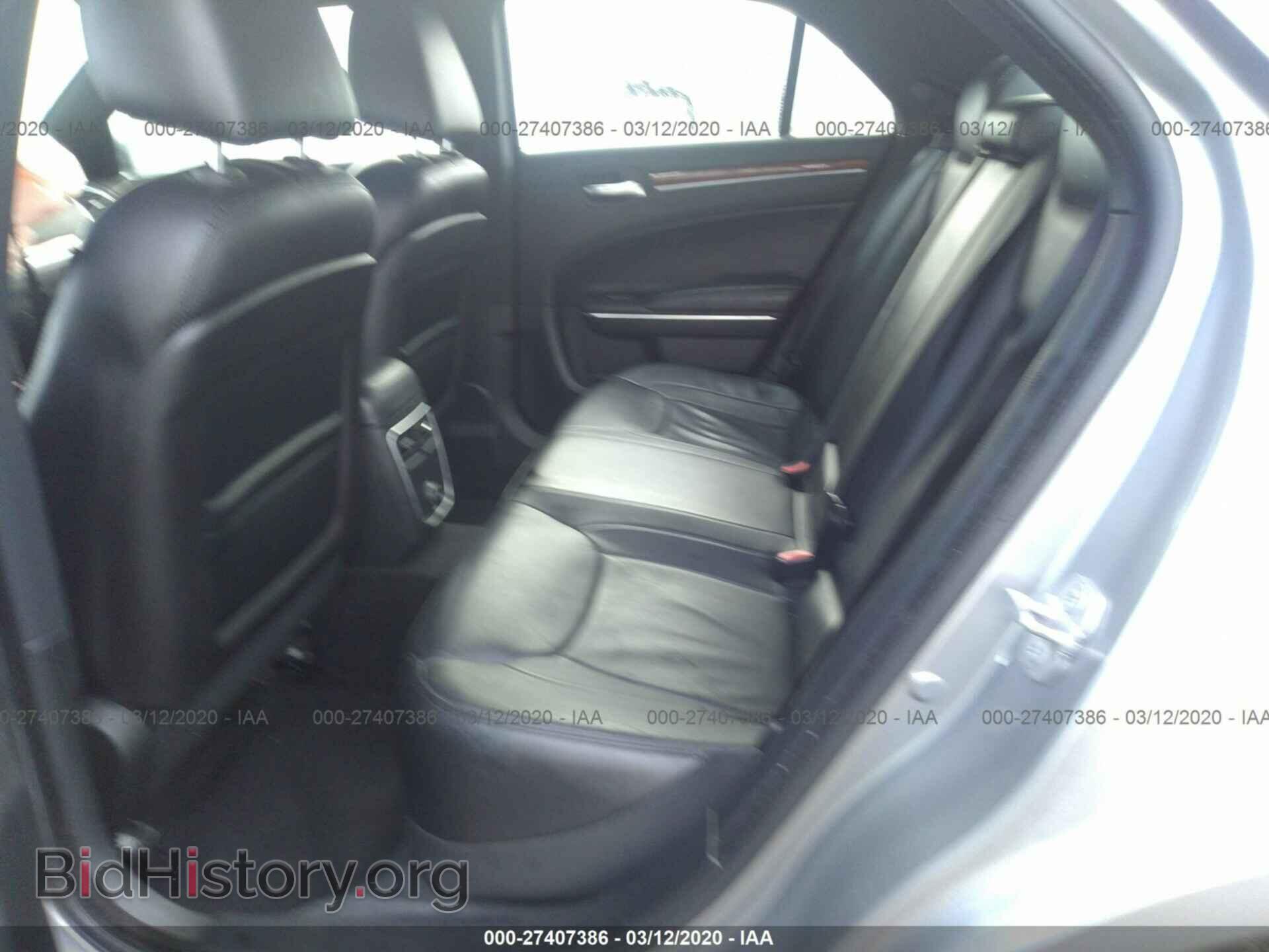2014 CHRYSLER 300 - VIN: 2C3CCAAG0EH336759 - Фото 8