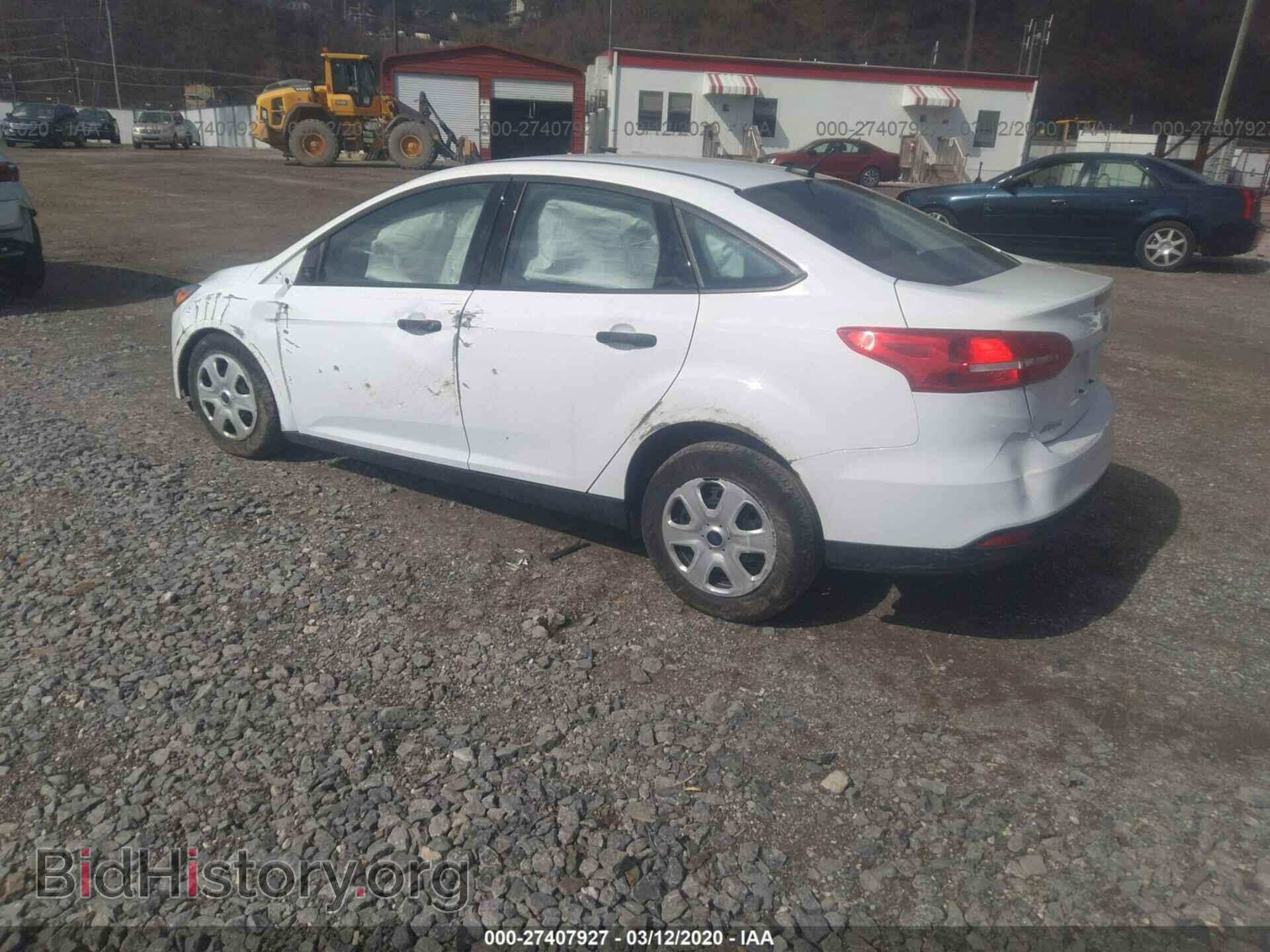 2018 FORD FOCUS - VIN: 1FADP3E2XJL235276 - Фото 3