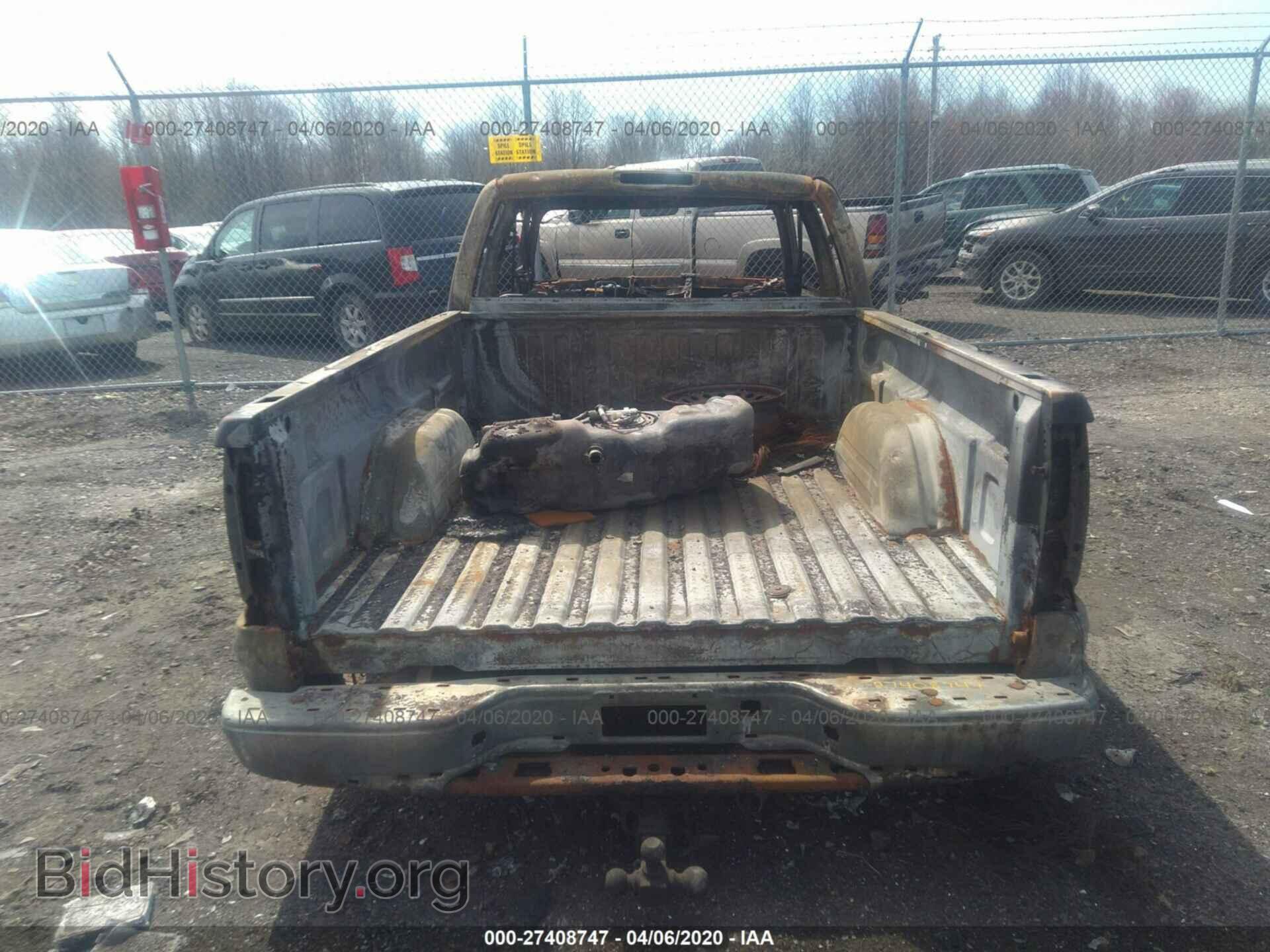 2007 GMC NEW SIERRA - VIN: 1GTEK19B67Z200087 - Фото 8