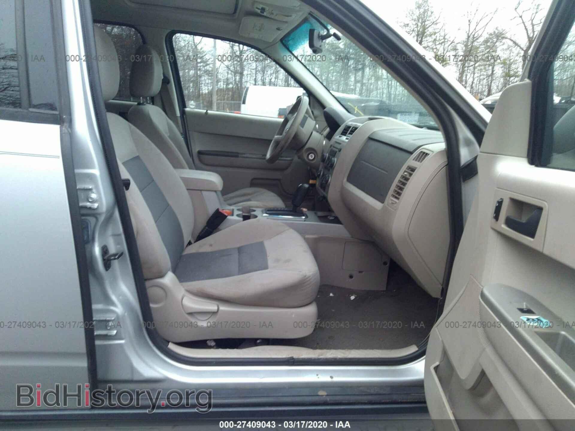 2008 FORD ESCAPE - VIN: 1FMCU93148KC70631 - Фото 5