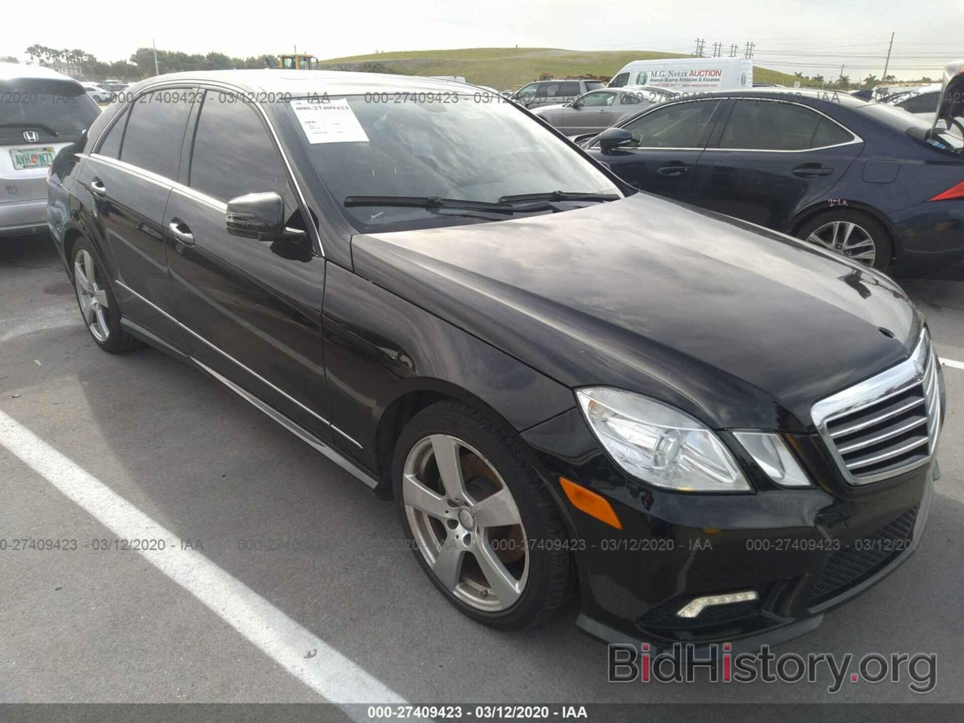 Photo WDDHF8HB4BA504608 - MERCEDES-BENZ E-CLASS 2011