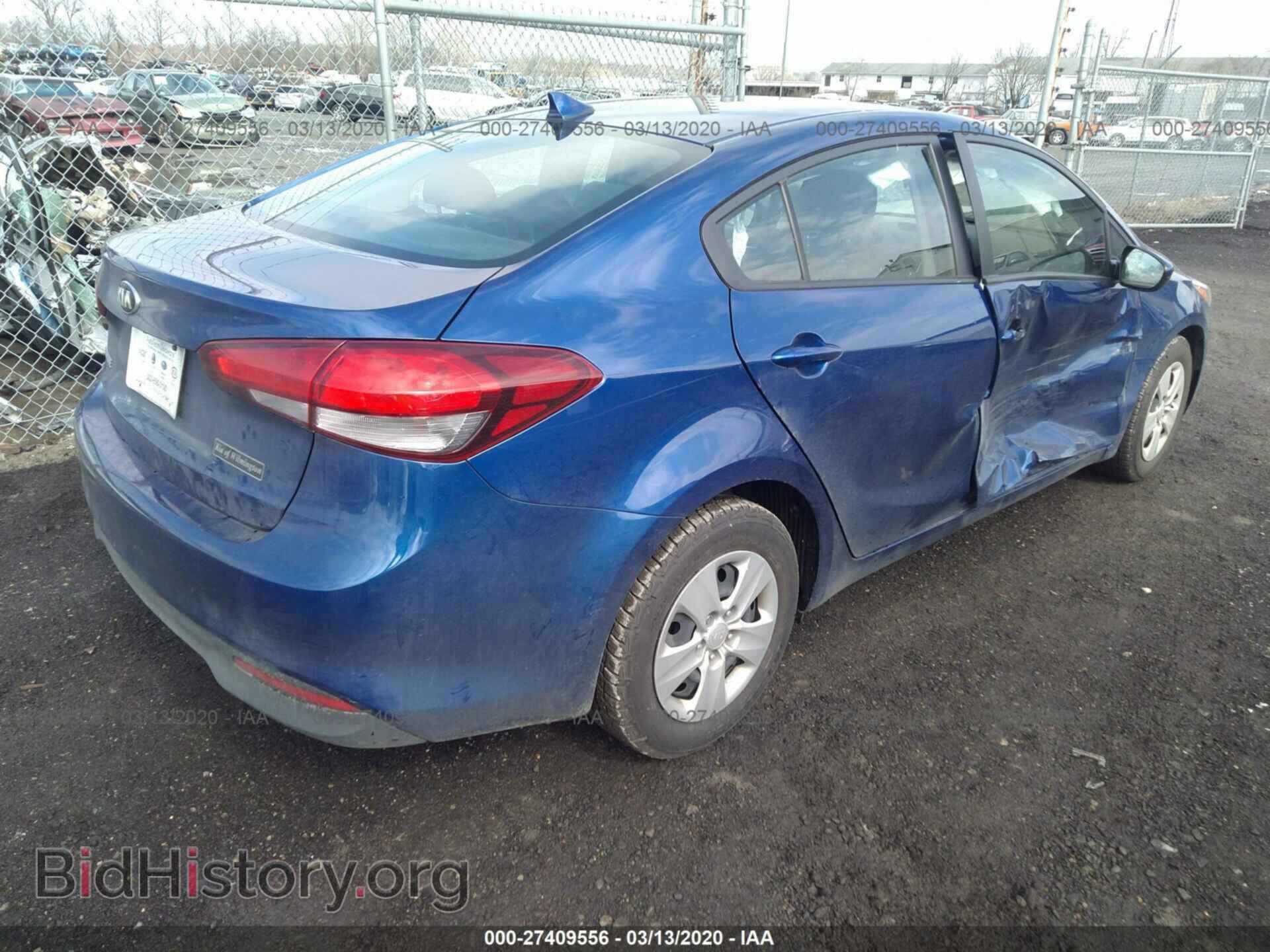 2017 KIA FORTE - VIN: 3KPFK4A75HE093818 - Photo 4