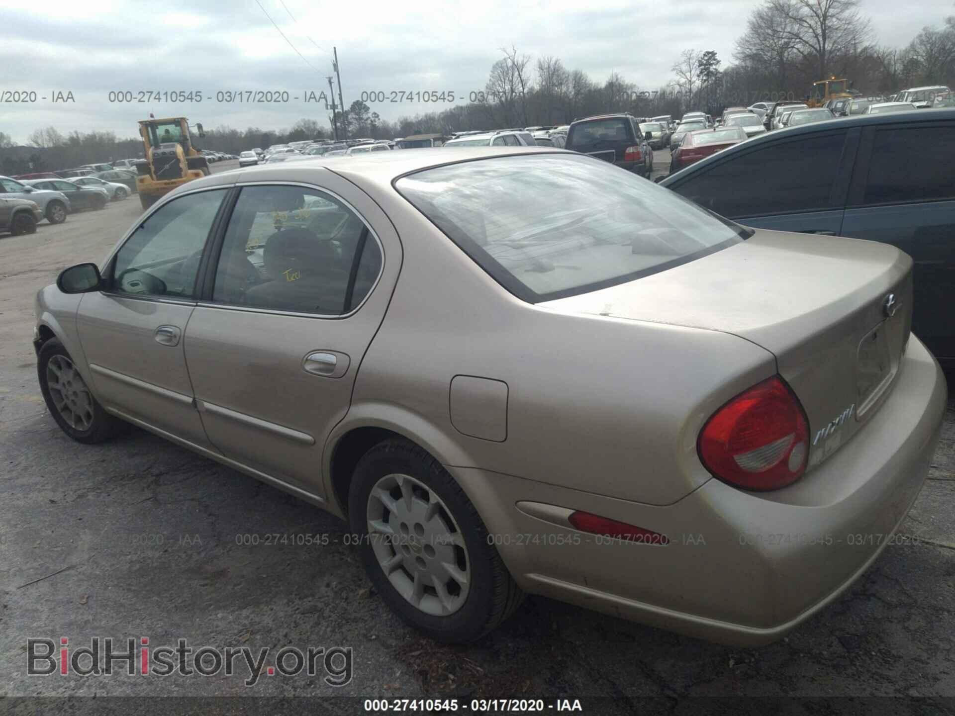 2000 NISSAN MAXIMA - VIN: JN1CA31D0YT714558 - Фото 3