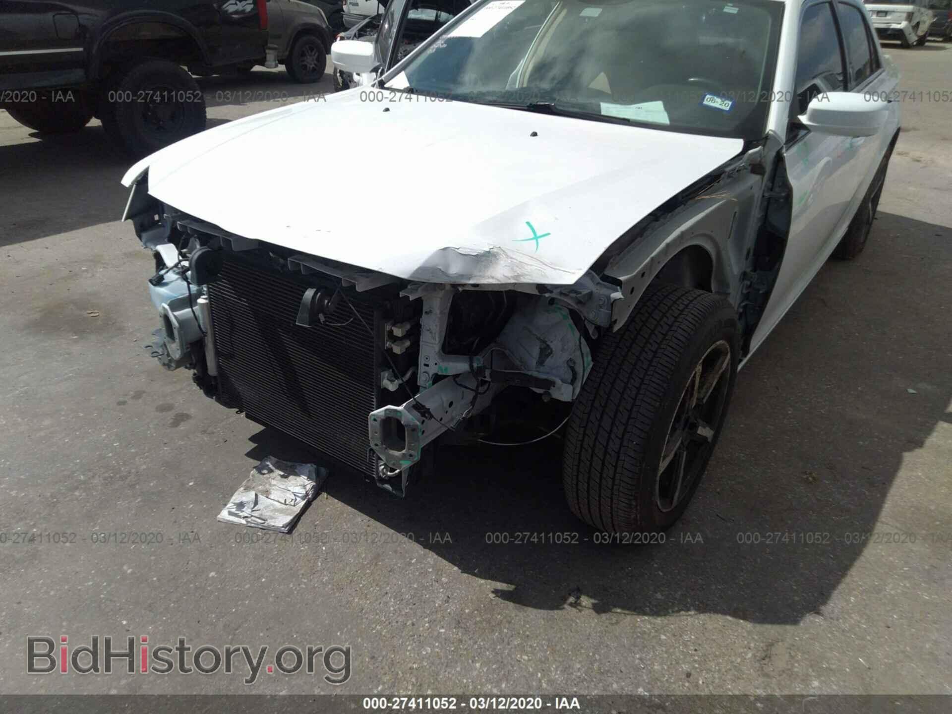 2014 CHRYSLER 300 - VIN: 2C3CCAAG2EH178988 - Фото 6