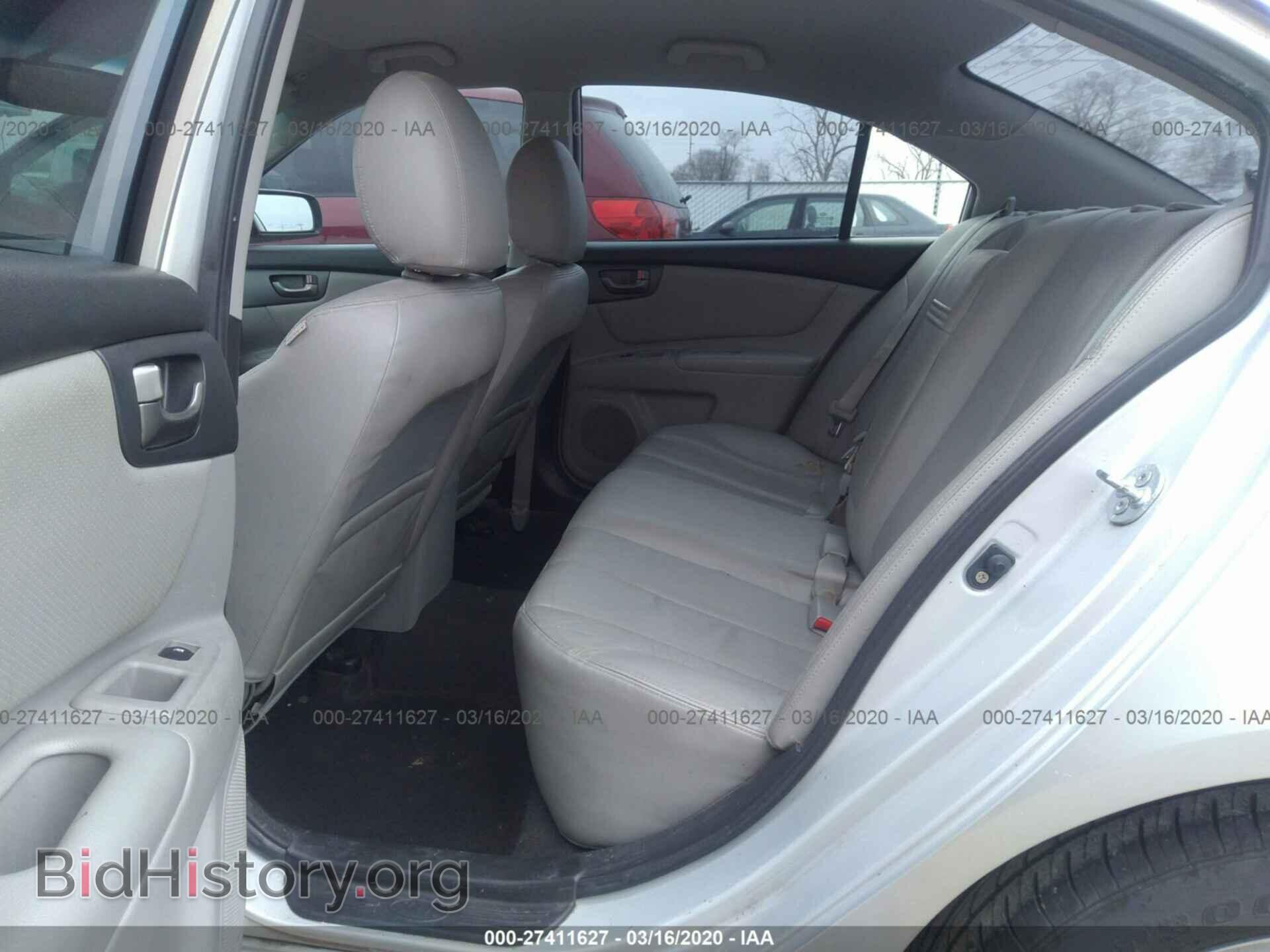 2009 KIA OPTIMA - VIN: KNAGE228095295760 - Photo 8