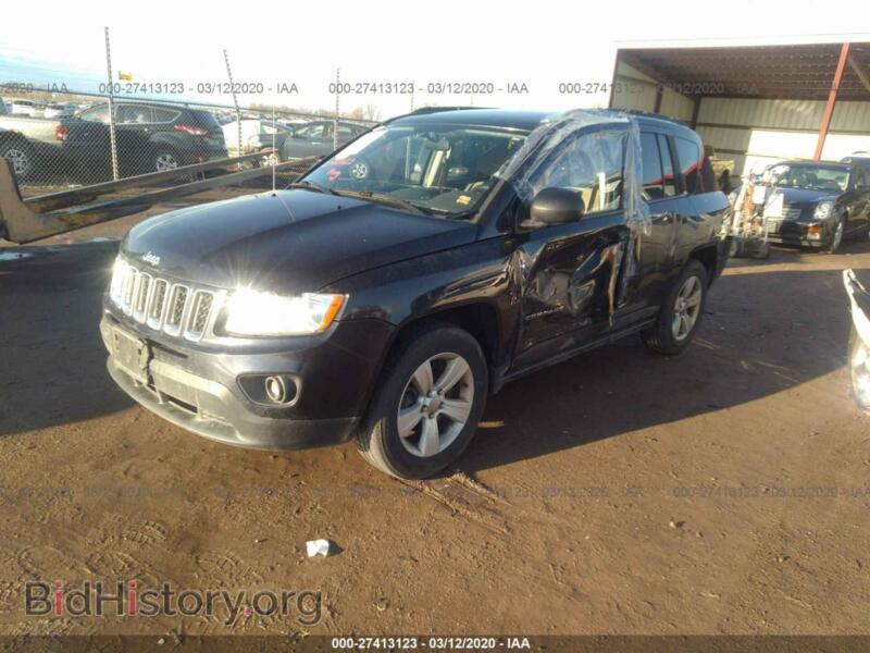 2011 Jeep COMPASS (VIN 1J4NF1FB3BD135093) — photo 2 of 11