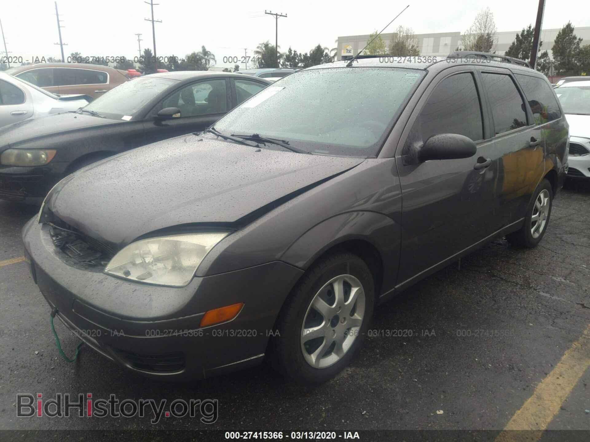 2005 FORD FOCUS - VIN: 1FAFP36N55W207374 - Фото 2