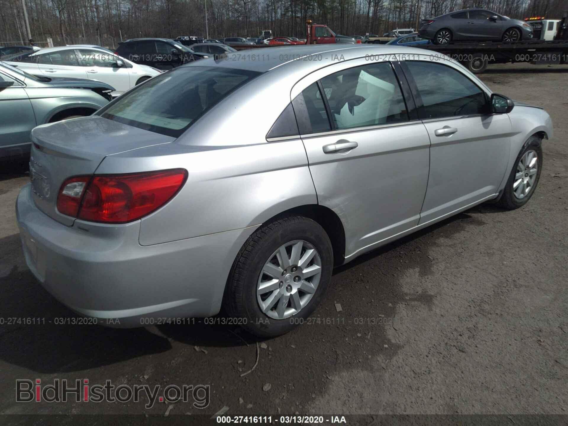 2010 CHRYSLER SEBRING - VIN: 1C3CC4FB9AN123762 - Фото 4