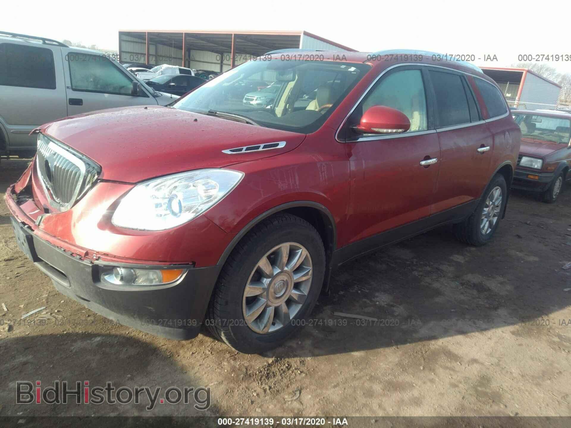 2012 BUICK ENCLAVE - VIN: 5GAKVCEDXCJ418105 - Photo 2