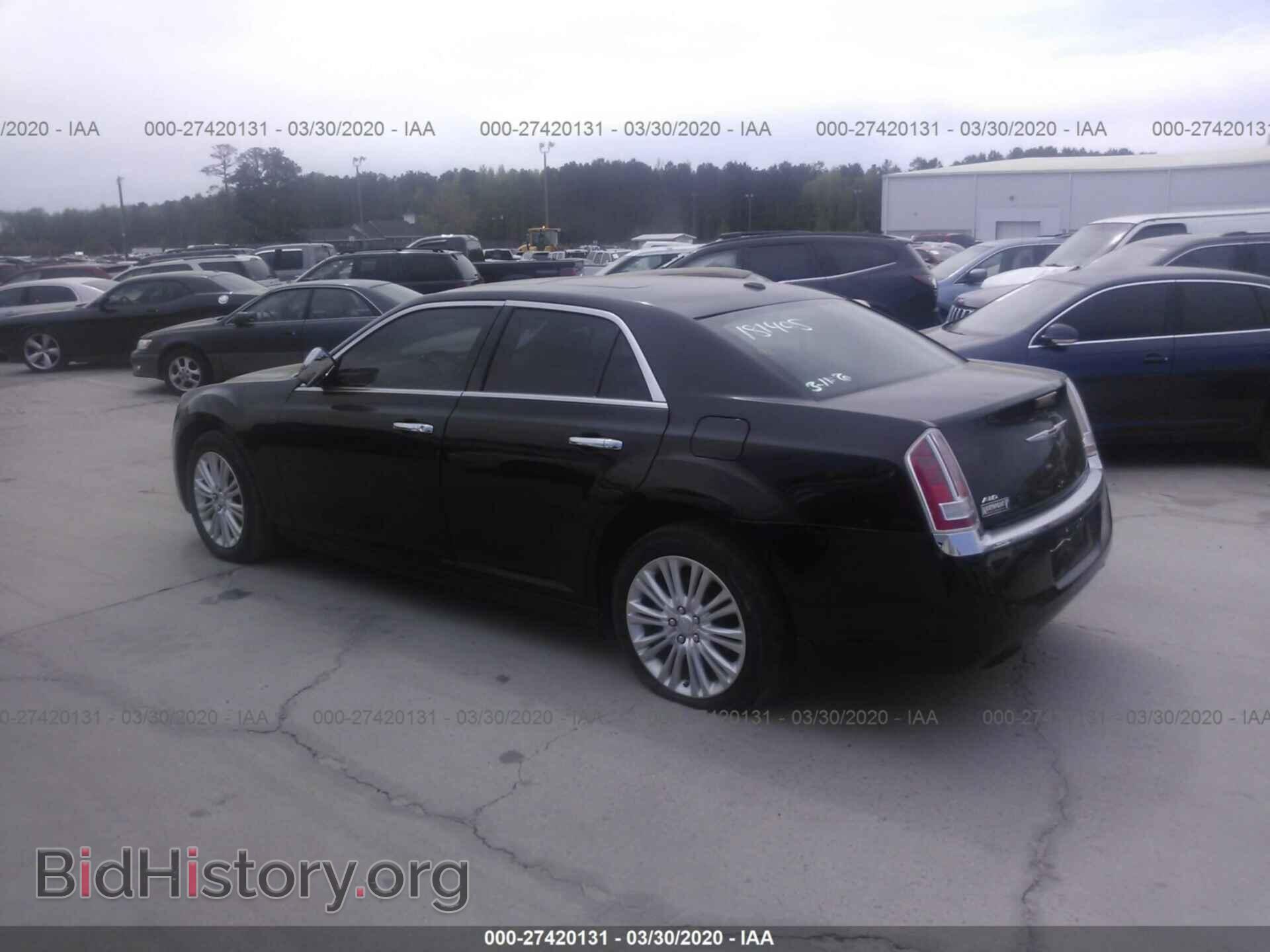 2014 CHRYSLER 300C - VIN: 2C3CCAKG2EH181405 - Фото 3