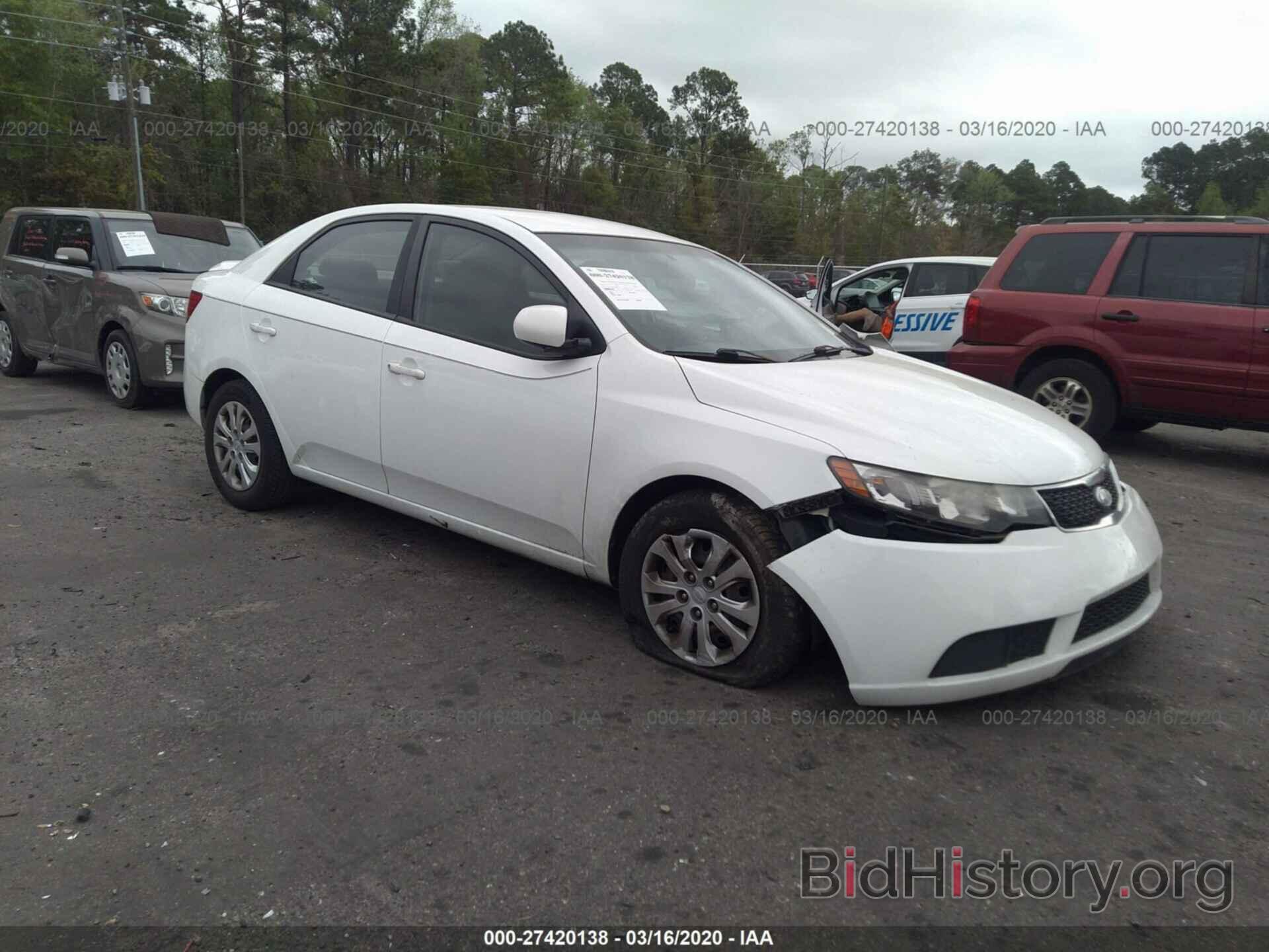 Photo KNAFT4A23C5600119 - KIA FORTE 2012