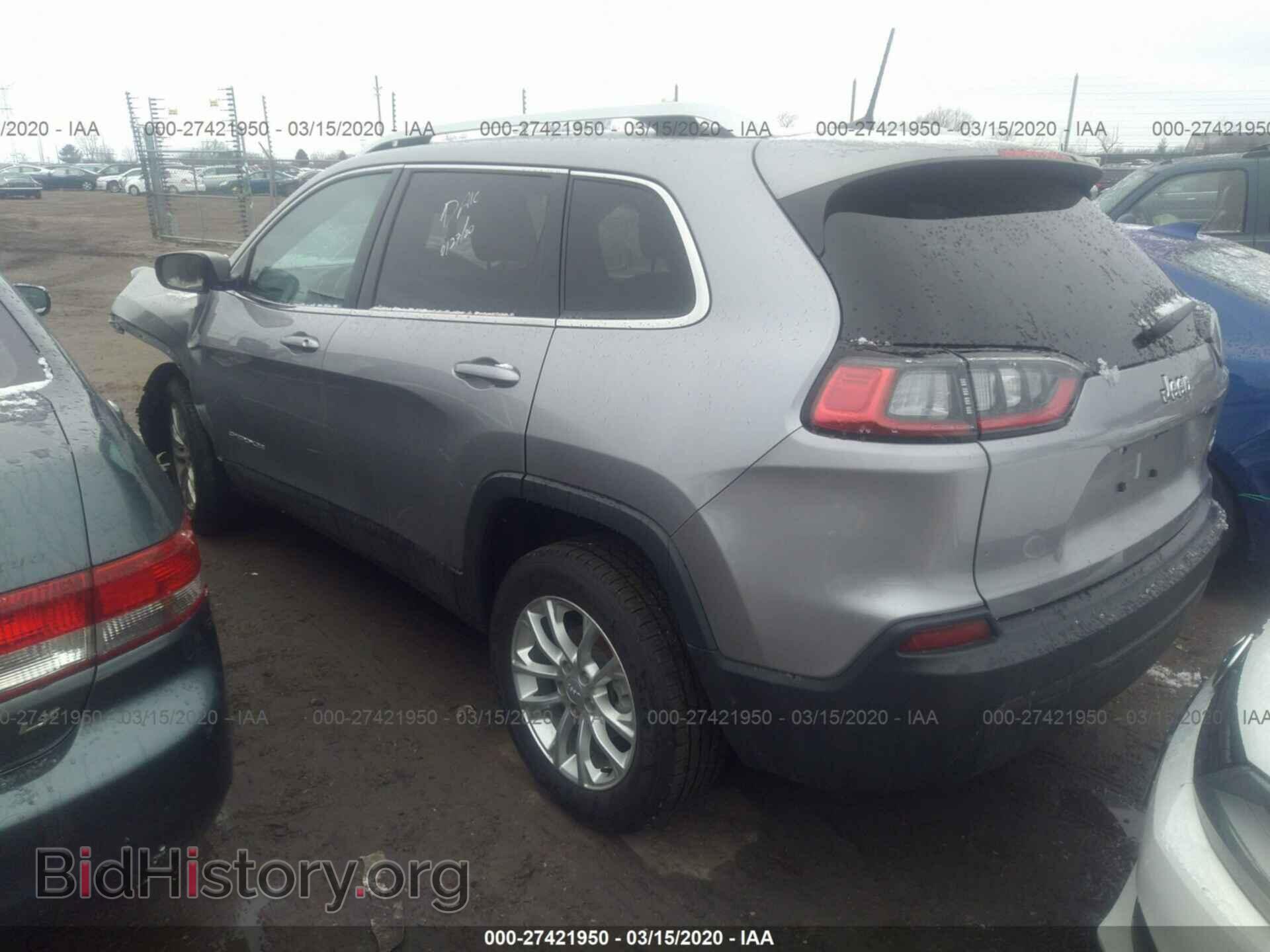 2019 JEEP CHEROKEE - VIN: 1C4PJLCB0KD366675 - Фото 3