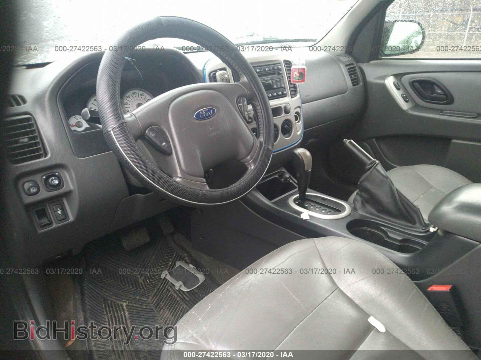 2006 Ford Escape - VIN: 1FMCU93136KD35921 - Фото 5