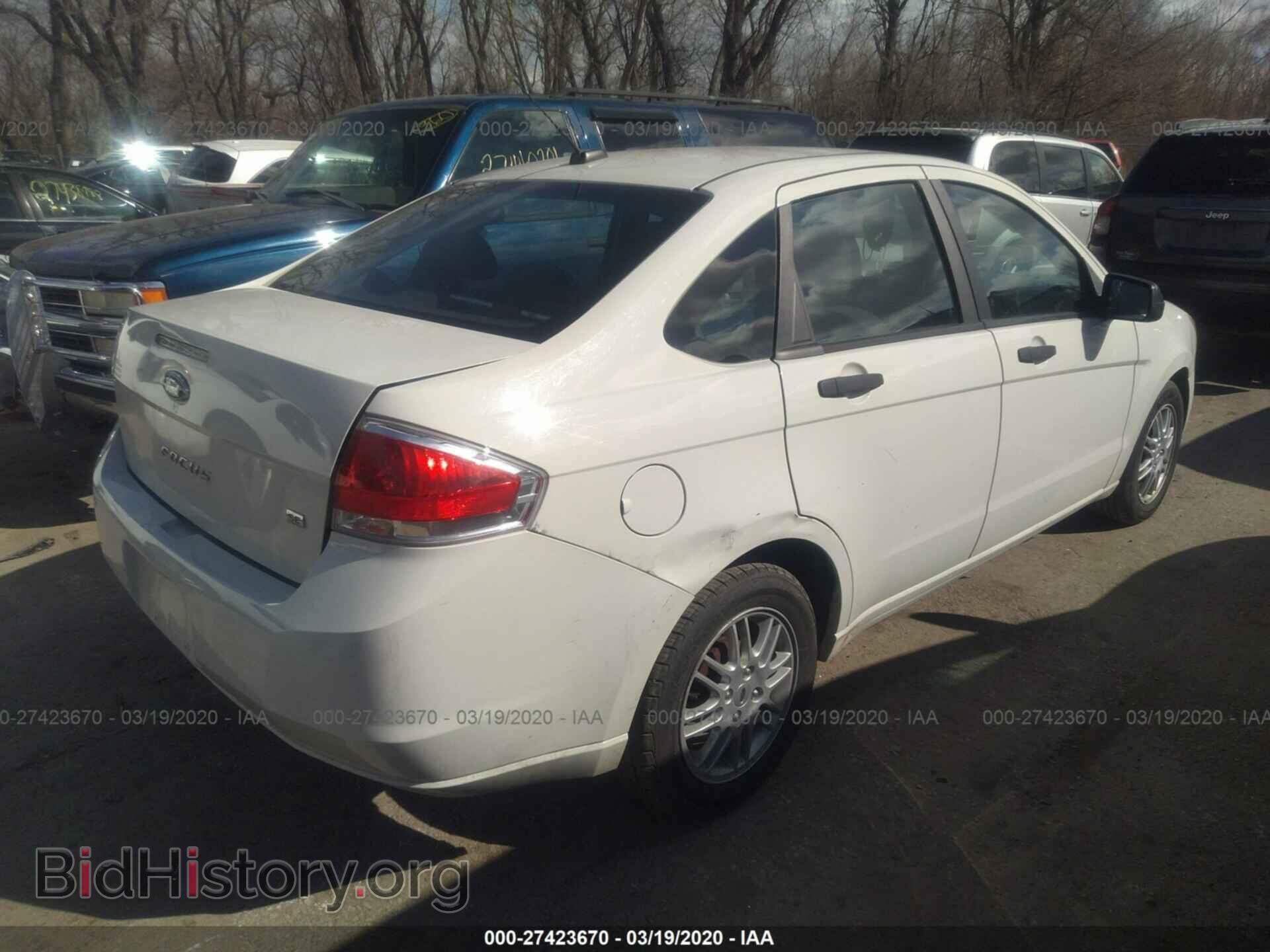 2011 FORD FOCUS - VIN: 1FAHP3FN6BW102993 - Фото 4