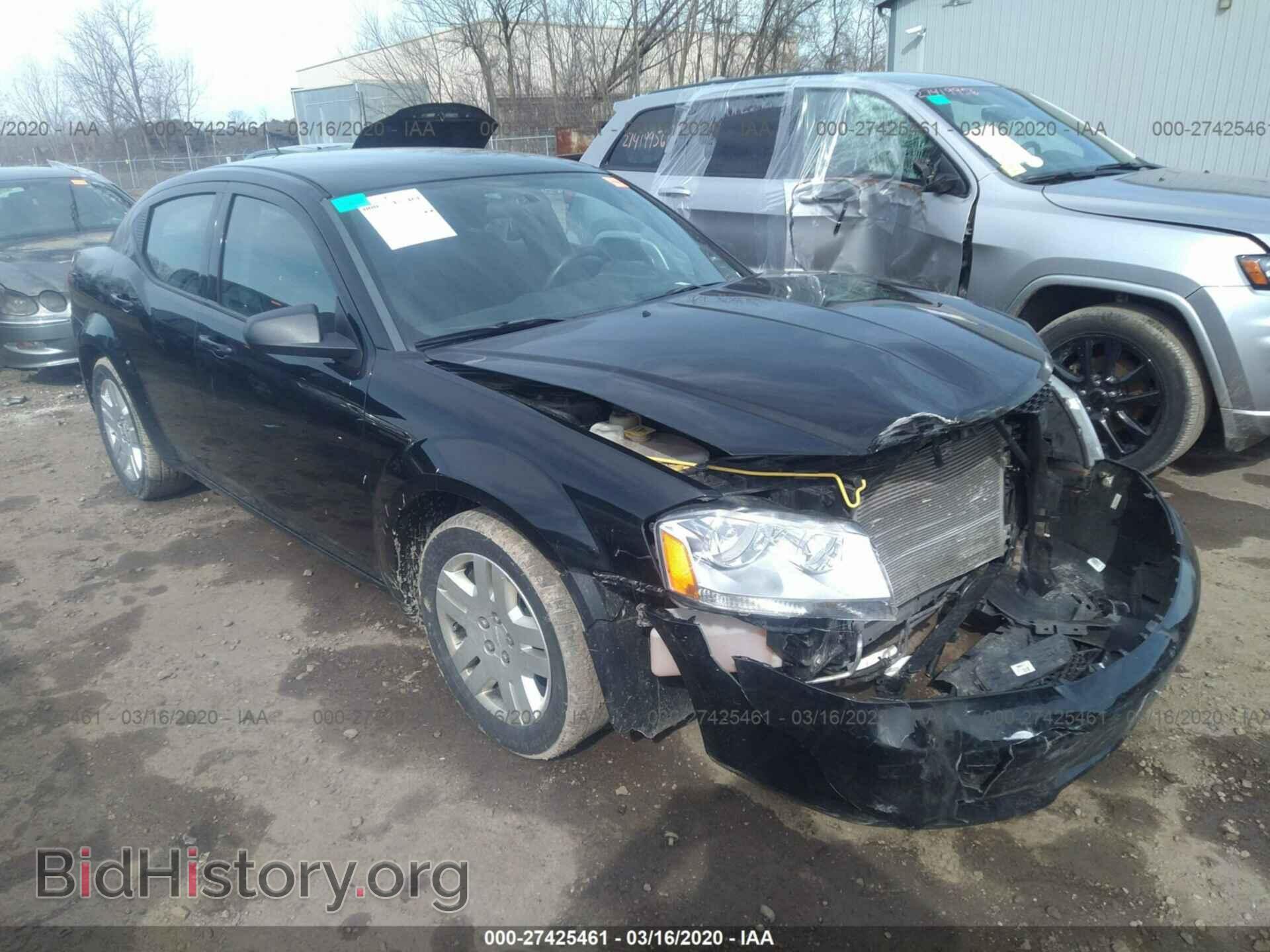 Photo  - DODGE AVENGER 2014